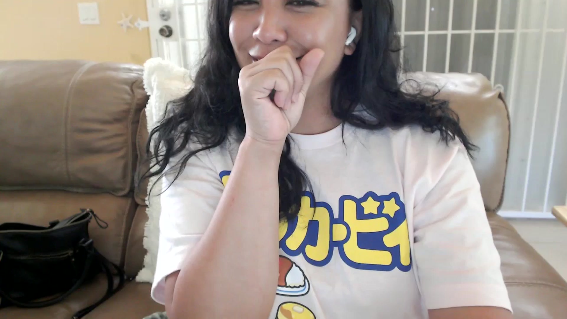 Gallery image thumbnail from MickaylaStar's myfreecams stream on, 05/16/2025, 22:17 image 5 of 20