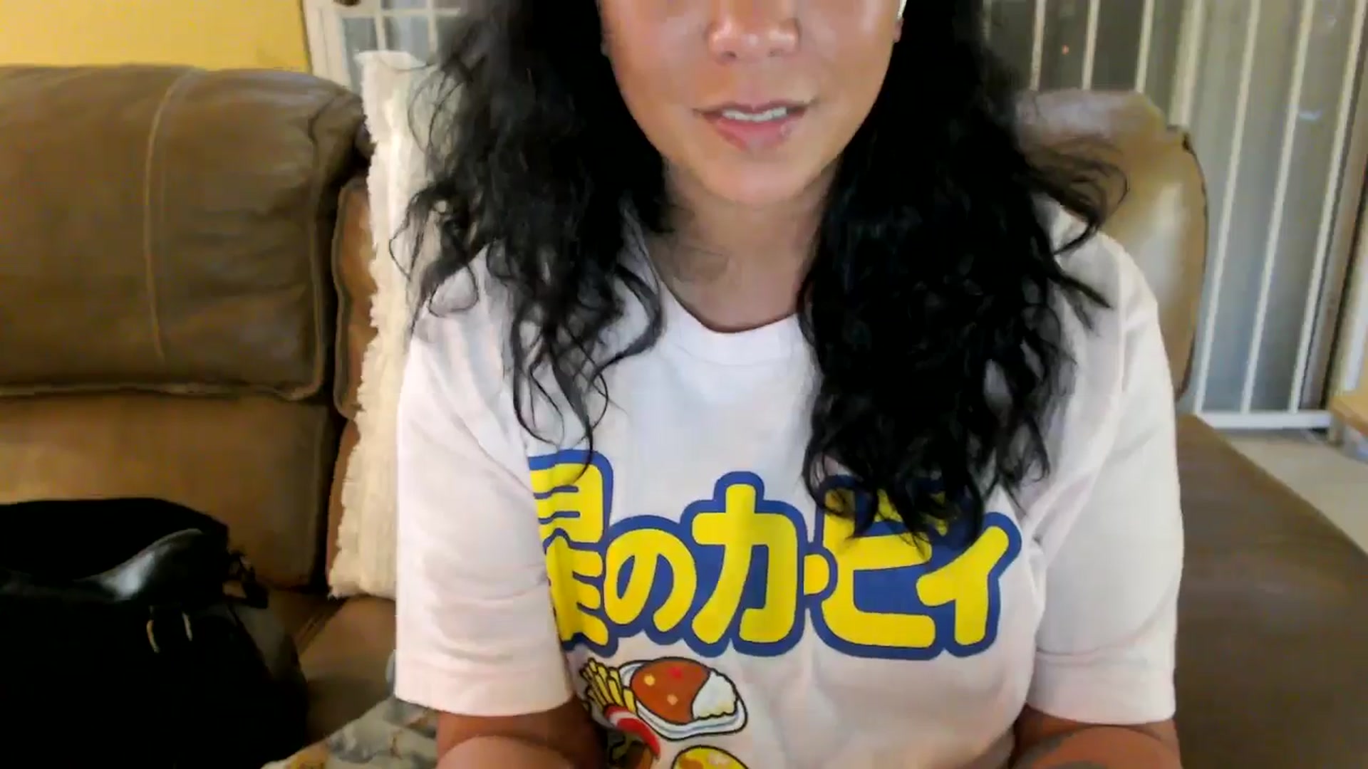 Gallery image thumbnail from MickaylaStar's myfreecams stream on, 05/16/2025, 23:58 image 10 of 20