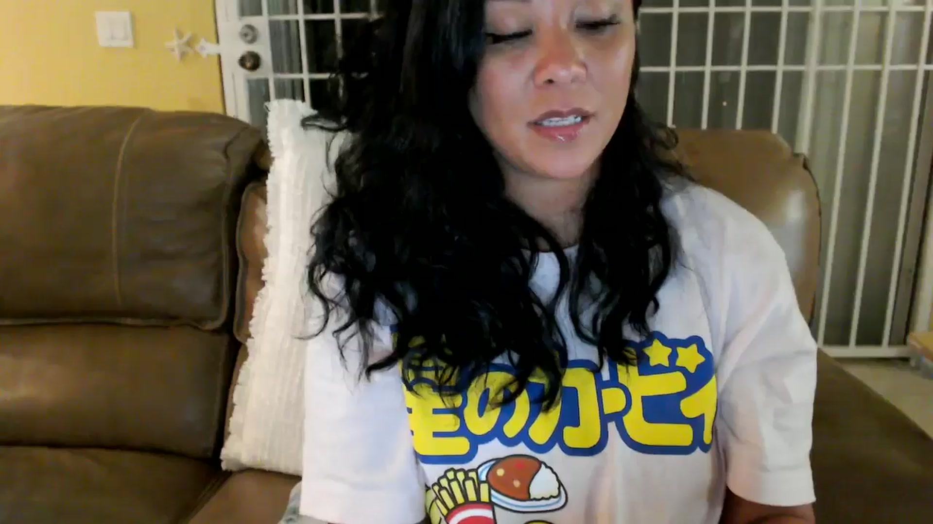 Gallery image thumbnail from MickaylaStar's myfreecams stream on, 05/17/2025, 24:47 image 10 of 20