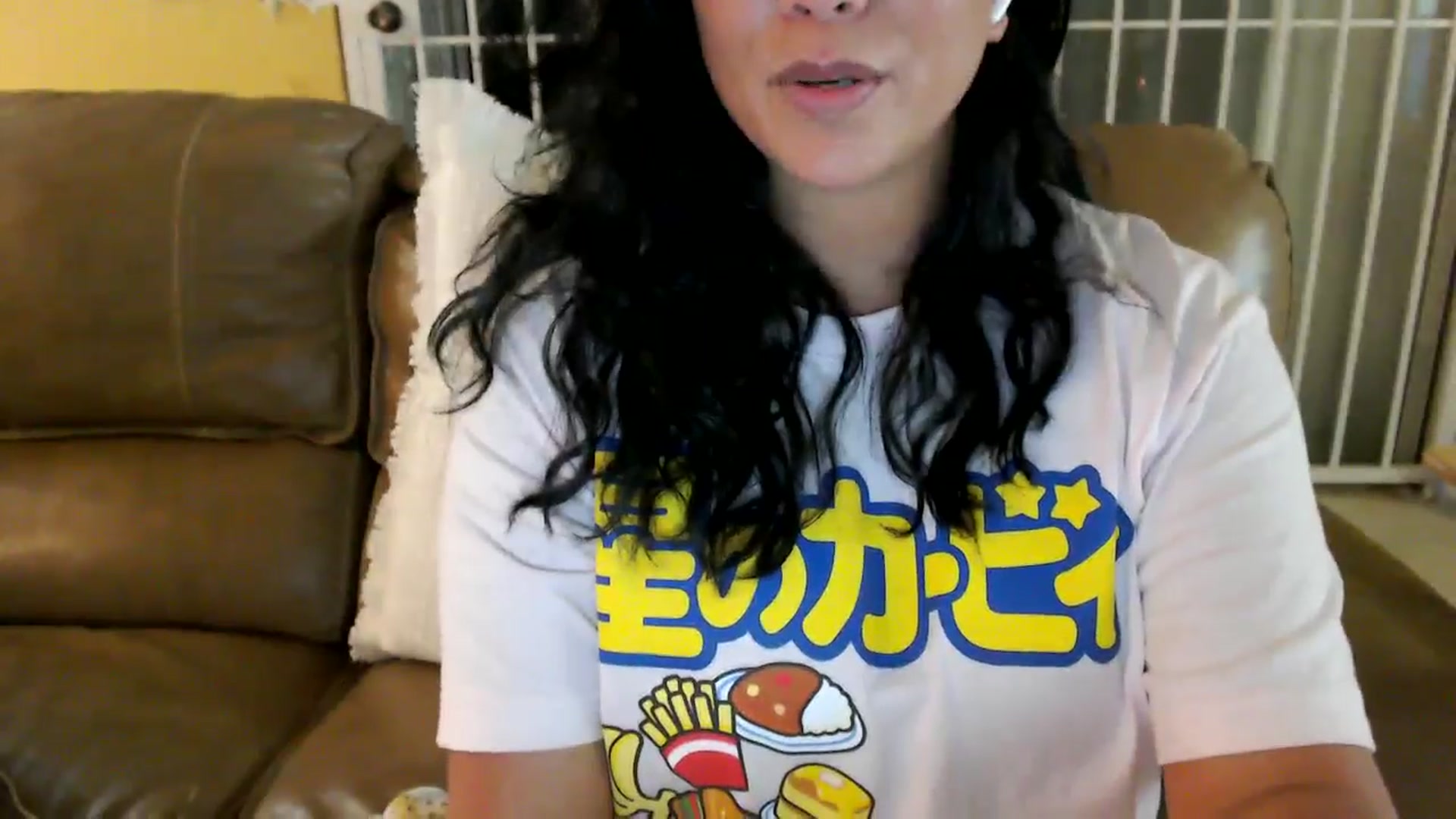Gallery image thumbnail from MickaylaStar's myfreecams stream on, 05/17/2025, 24:47 image 3 of 20