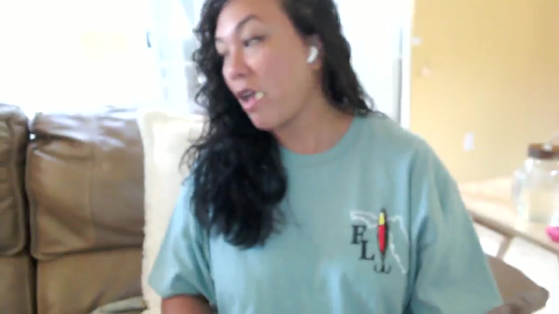 Gallery image thumbnail from MickaylaStar's myfreecams stream on, 05/18/2025, 18:58 image 15 of 20