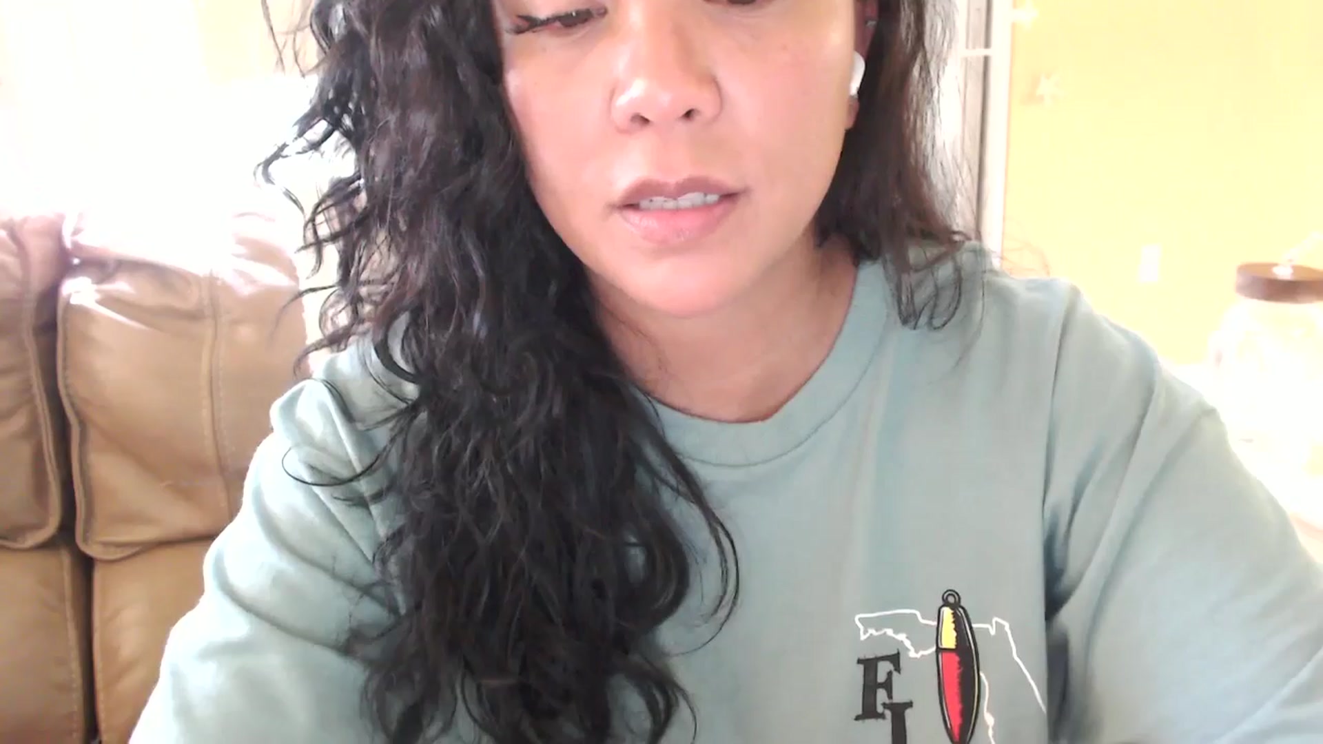 Gallery image thumbnail from MickaylaStar's myfreecams stream on, 05/18/2025, 20:27 image 6 of 20