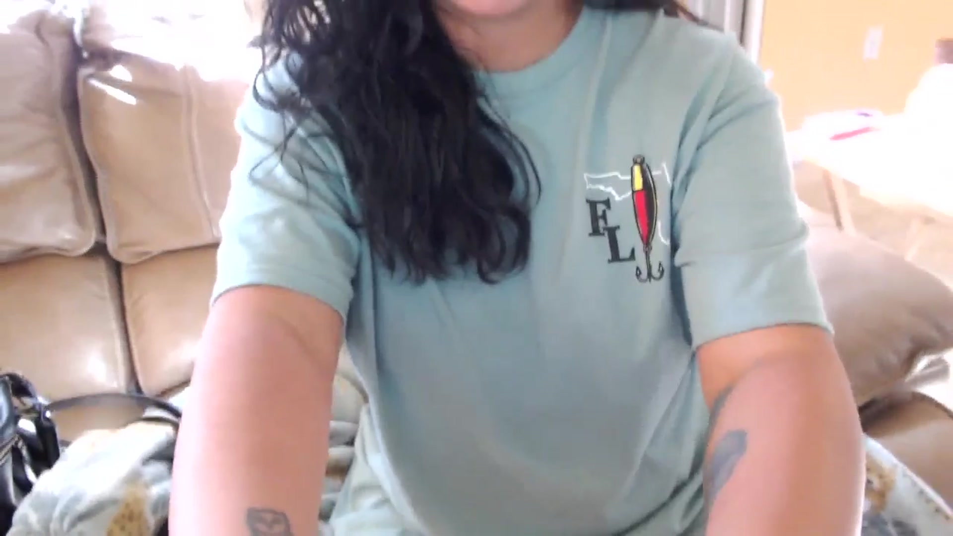 Gallery image thumbnail from MickaylaStar's myfreecams stream on, 05/18/2025, 20:27 image 18 of 20