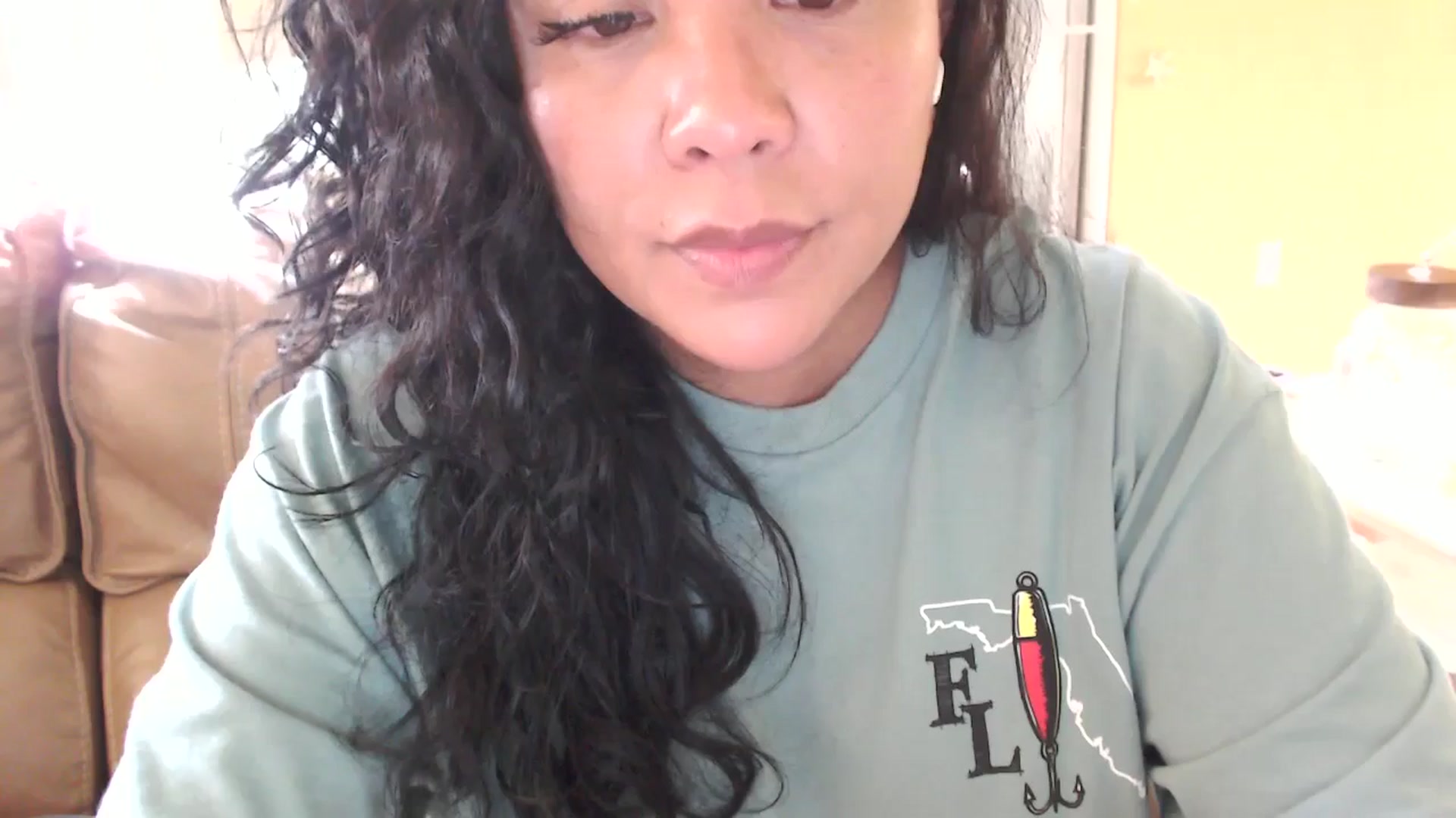 Gallery image thumbnail from MickaylaStar's myfreecams stream on, 05/18/2025, 20:27 image 9 of 20
