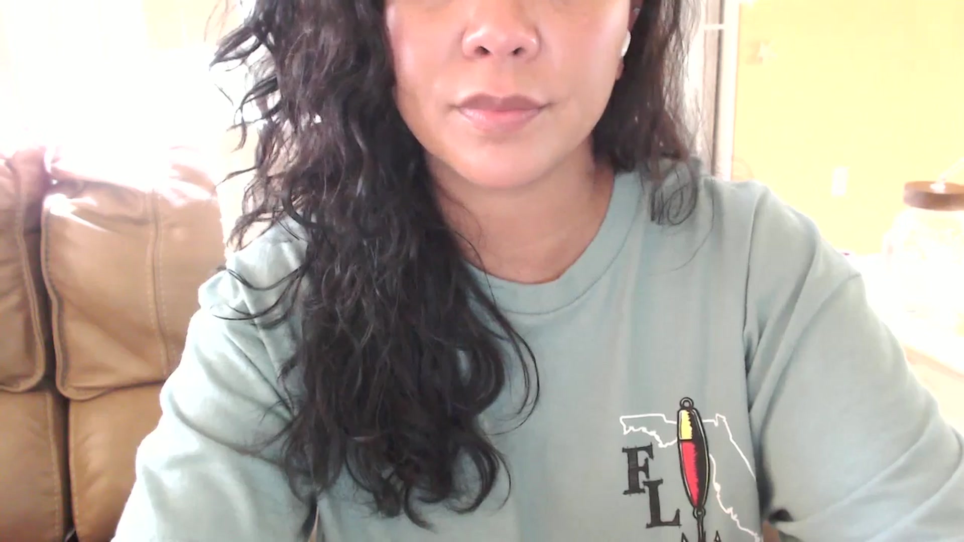 Gallery image thumbnail from MickaylaStar's myfreecams stream on, 05/18/2025, 20:27 image 7 of 20