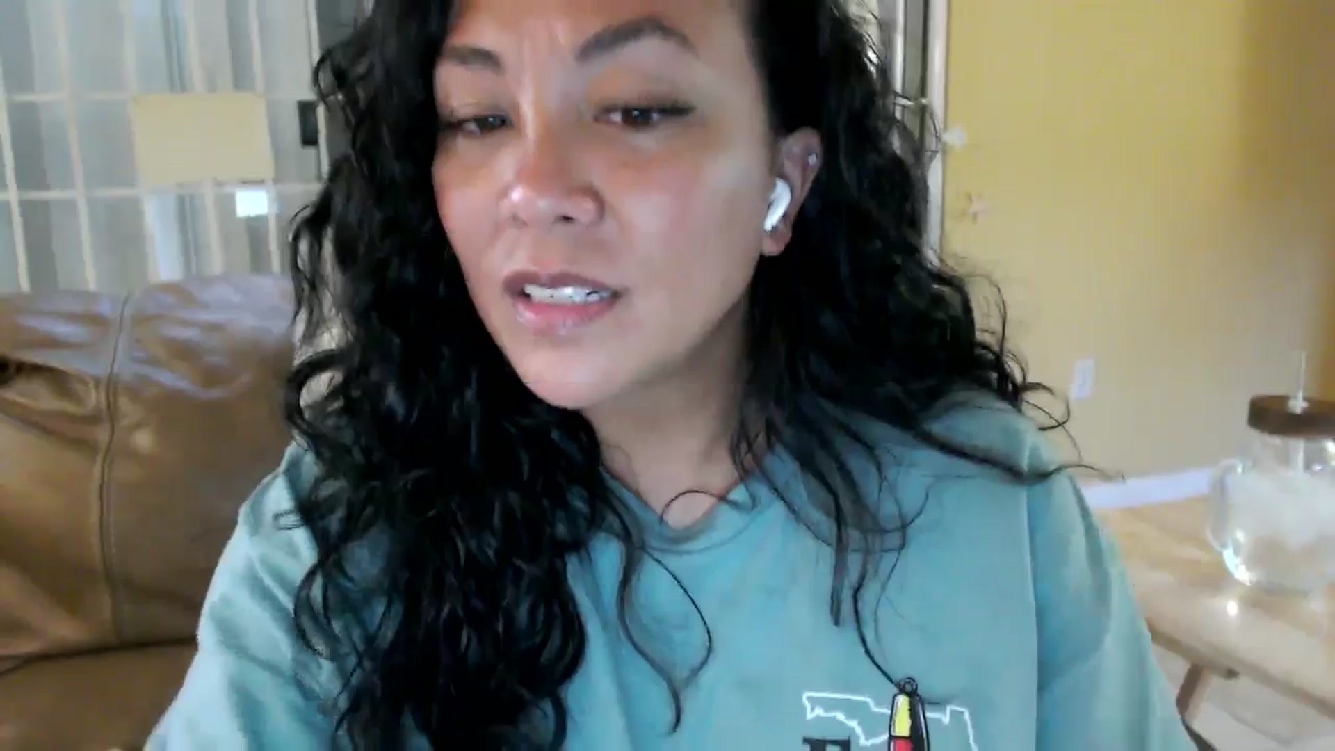 Gallery image thumbnail from MickaylaStar's myfreecams stream on, 05/18/2025, 23:43 image 6 of 20