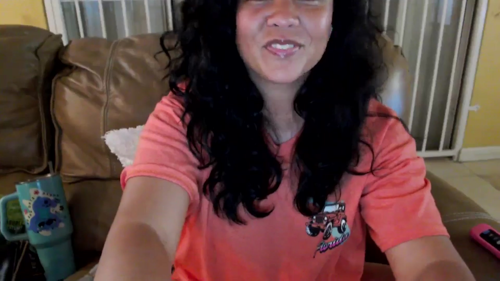 Gallery image thumbnail from MickaylaStar's myfreecams stream on, 05/20/2025, 02:17 image 12 of 20