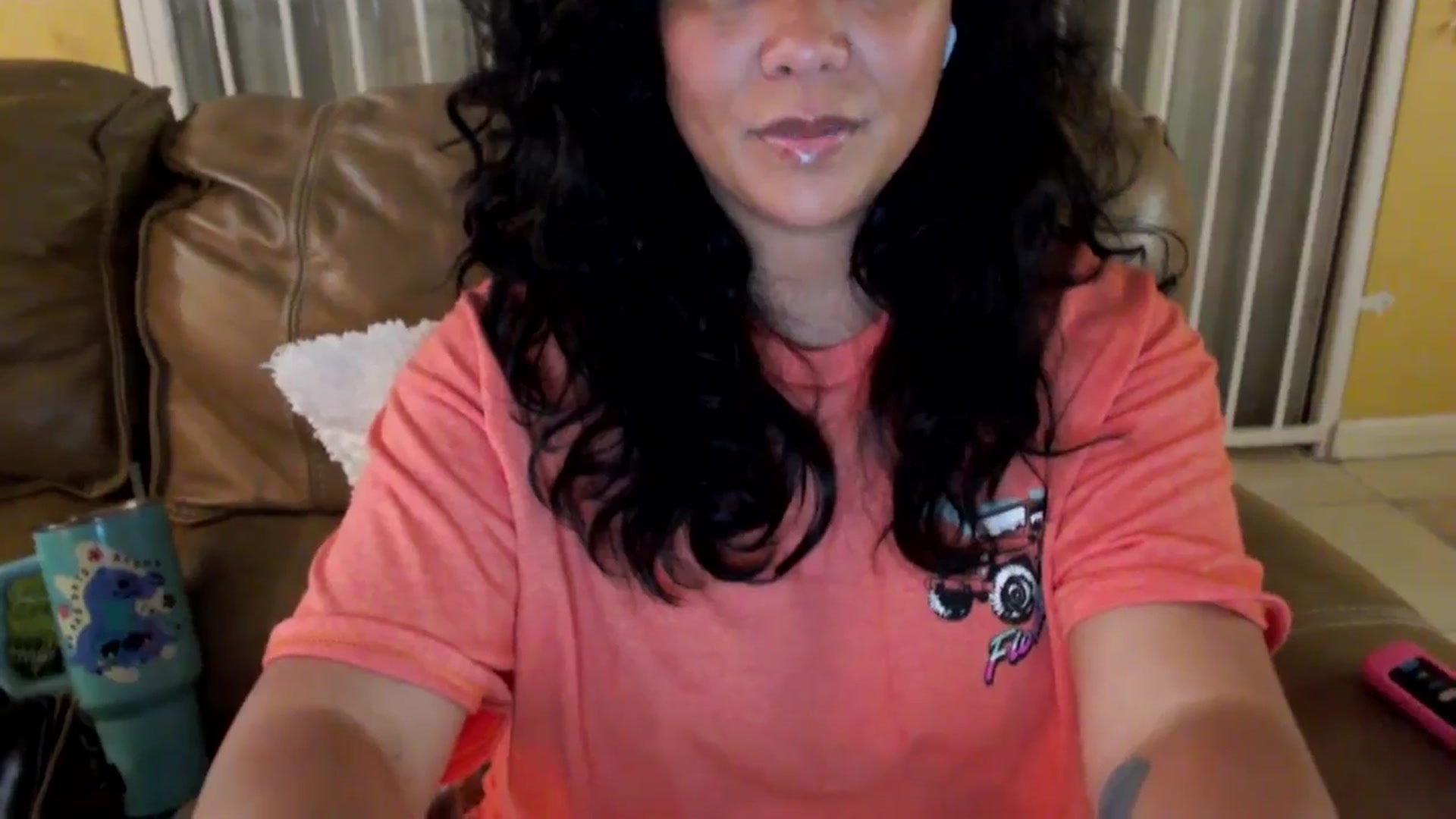 Gallery image thumbnail from MickaylaStar's myfreecams stream on, 05/20/2025, 02:17 image 17 of 20