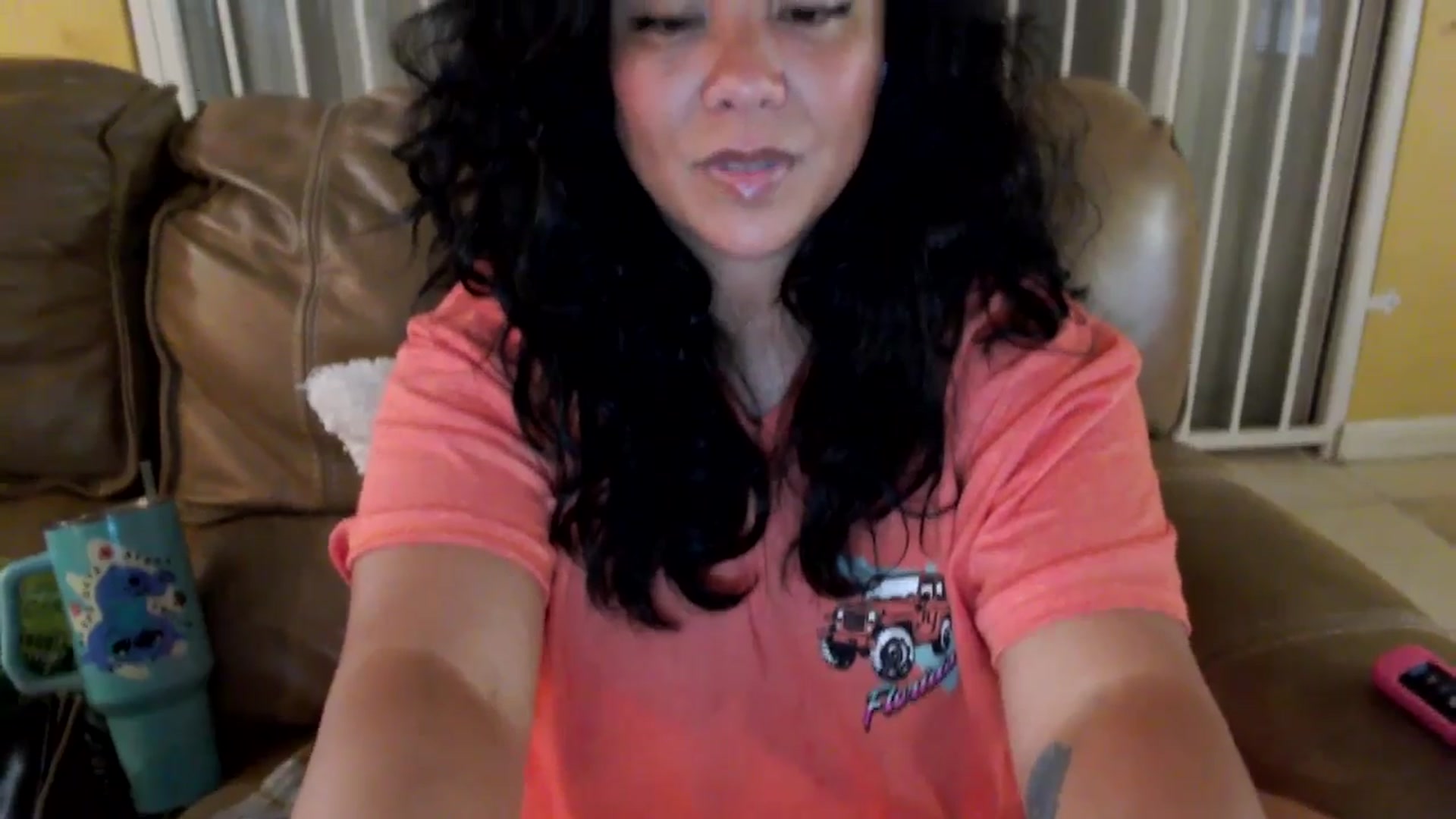 Gallery image thumbnail from MickaylaStar's myfreecams stream on, 05/20/2025, 02:17 image 14 of 20
