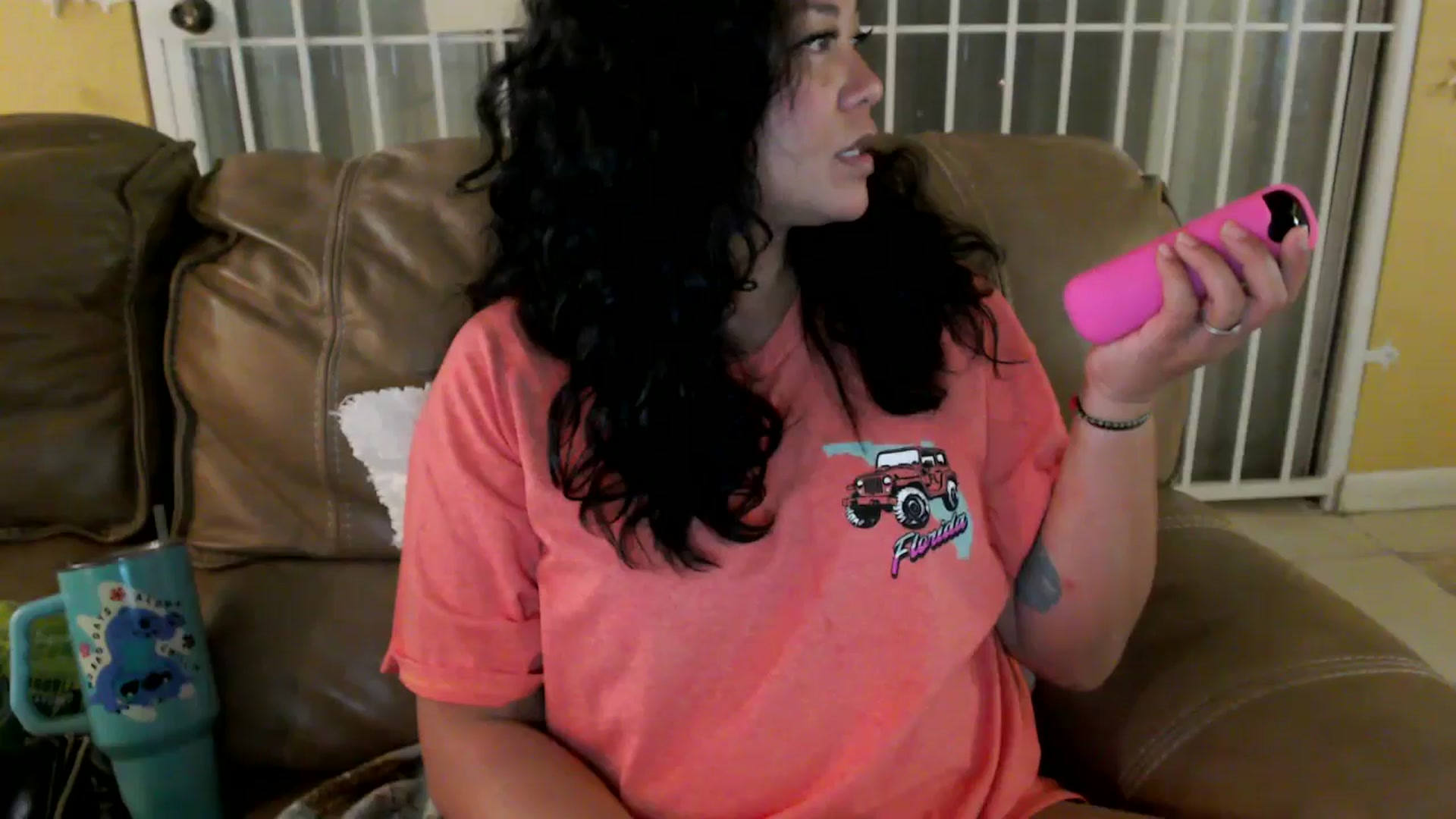 Gallery image thumbnail from MickaylaStar's myfreecams stream on, 05/20/2025, 02:17 image 7 of 20