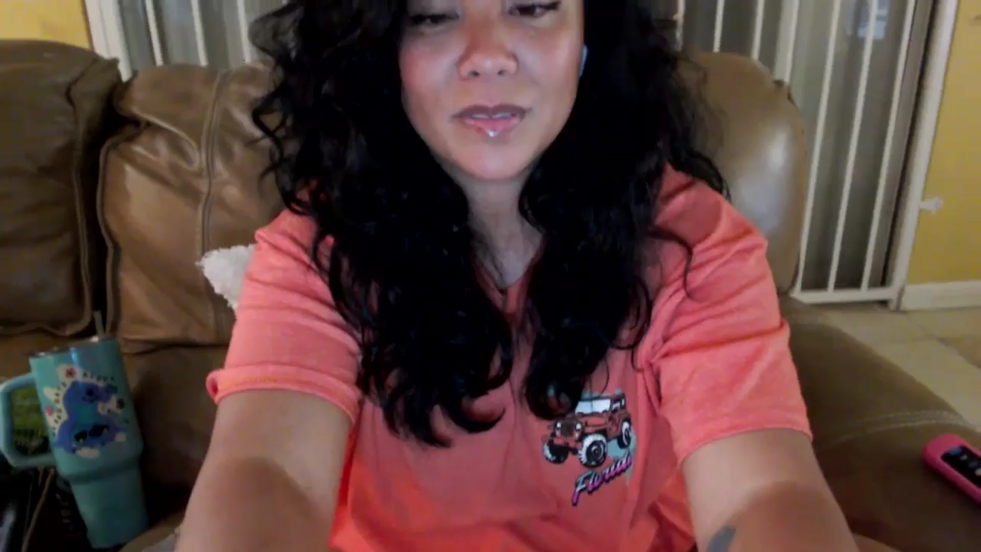 Gallery image thumbnail from MickaylaStar's myfreecams stream on, 05/20/2025, 02:17 image 13 of 20