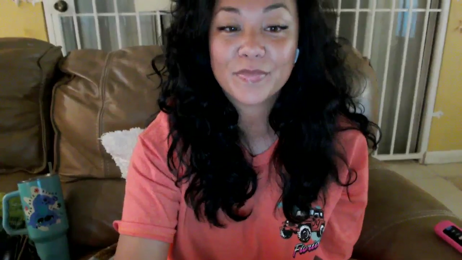 Gallery image thumbnail from MickaylaStar's myfreecams stream on, 05/20/2025, 02:17 image 10 of 20