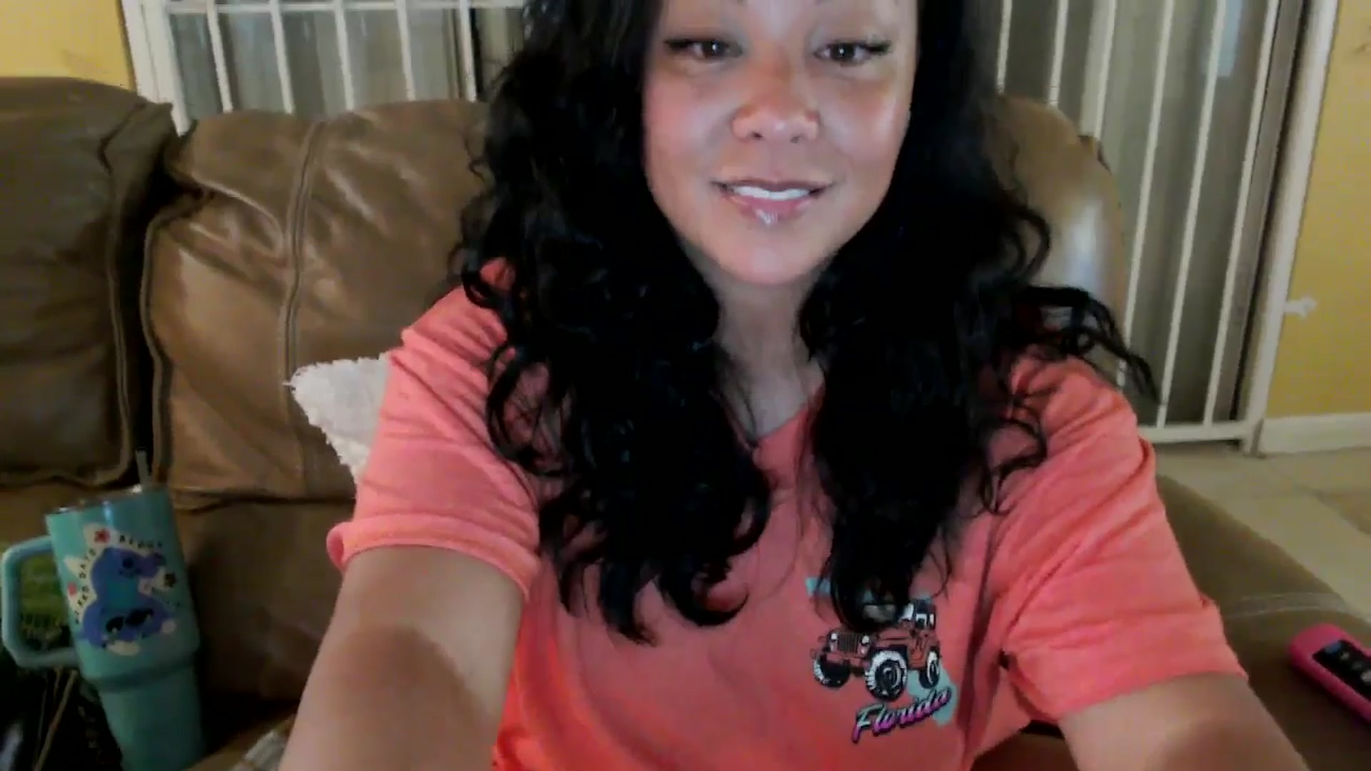 Gallery image thumbnail from MickaylaStar's myfreecams stream on, 05/20/2025, 02:17 image 8 of 20