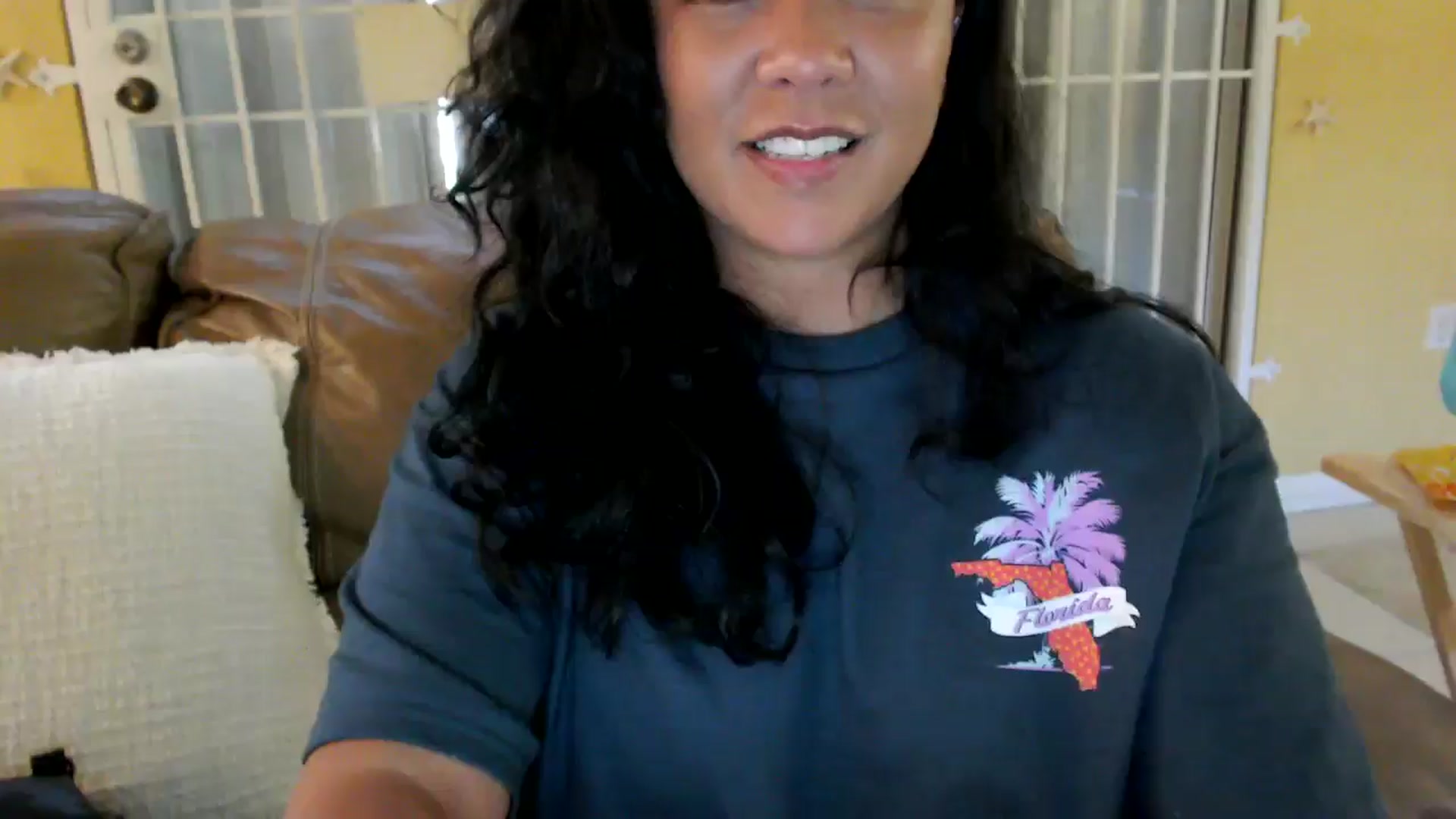 Gallery image thumbnail from MickaylaStar's myfreecams stream on, 05/20/2025, 23:39 image 16 of 20