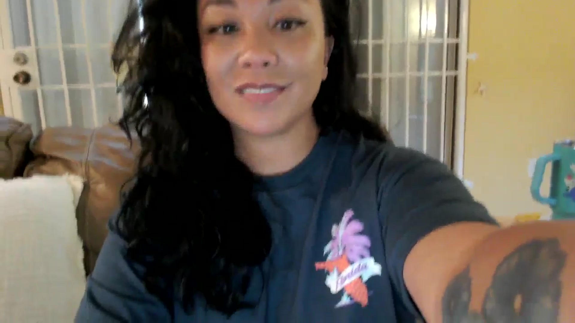 Gallery image thumbnail from MickaylaStar's myfreecams stream on, 05/20/2025, 23:39 image 12 of 20