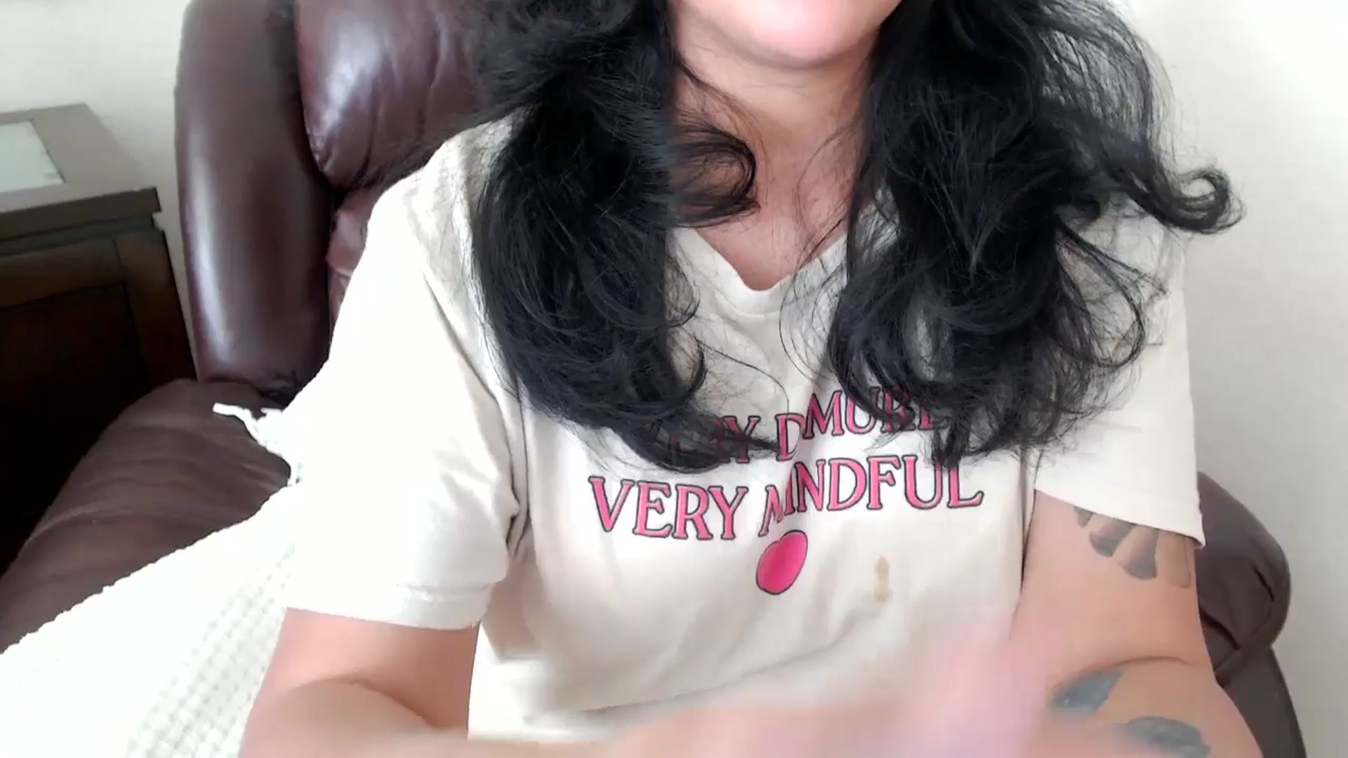 Gallery image thumbnail from MickaylaStar's myfreecams stream on, 05/25/2025, 22:02 image 14 of 20