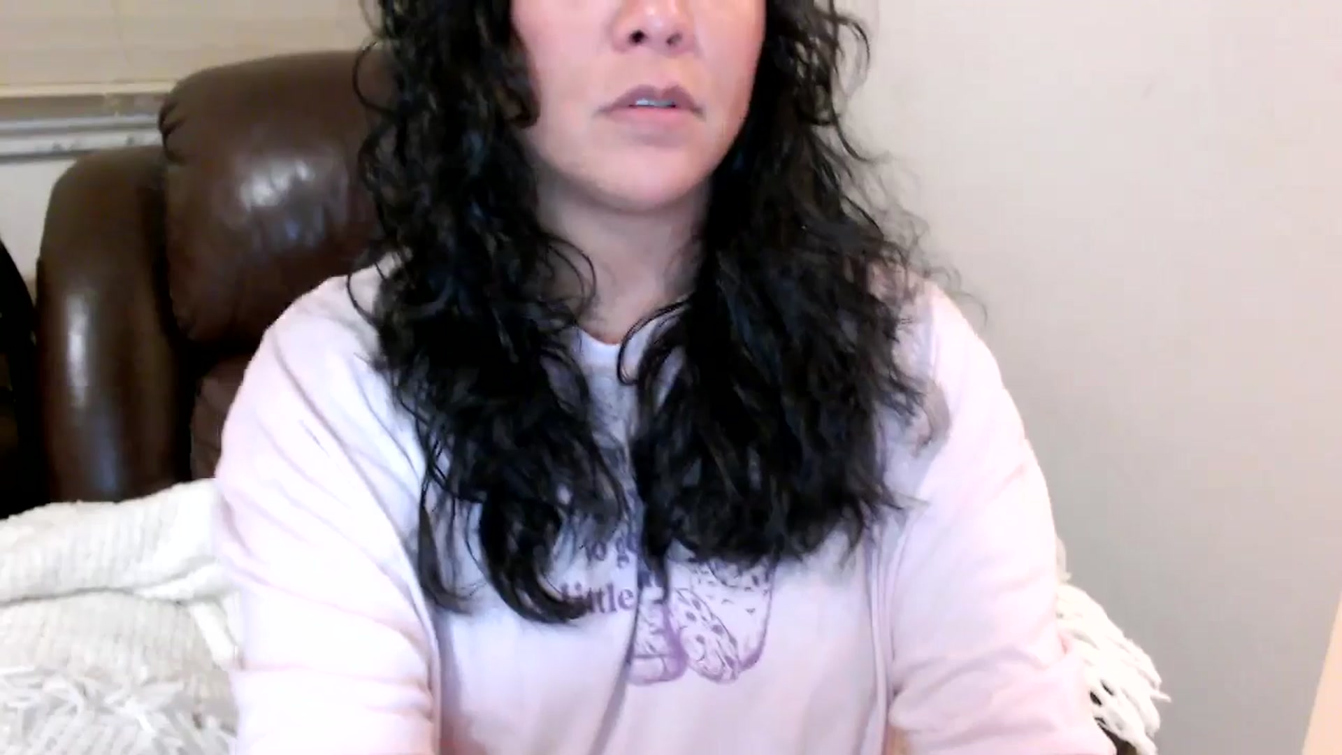 Gallery image thumbnail from MickaylaStar's myfreecams stream on, 05/26/2025, 02:46 image 4 of 20