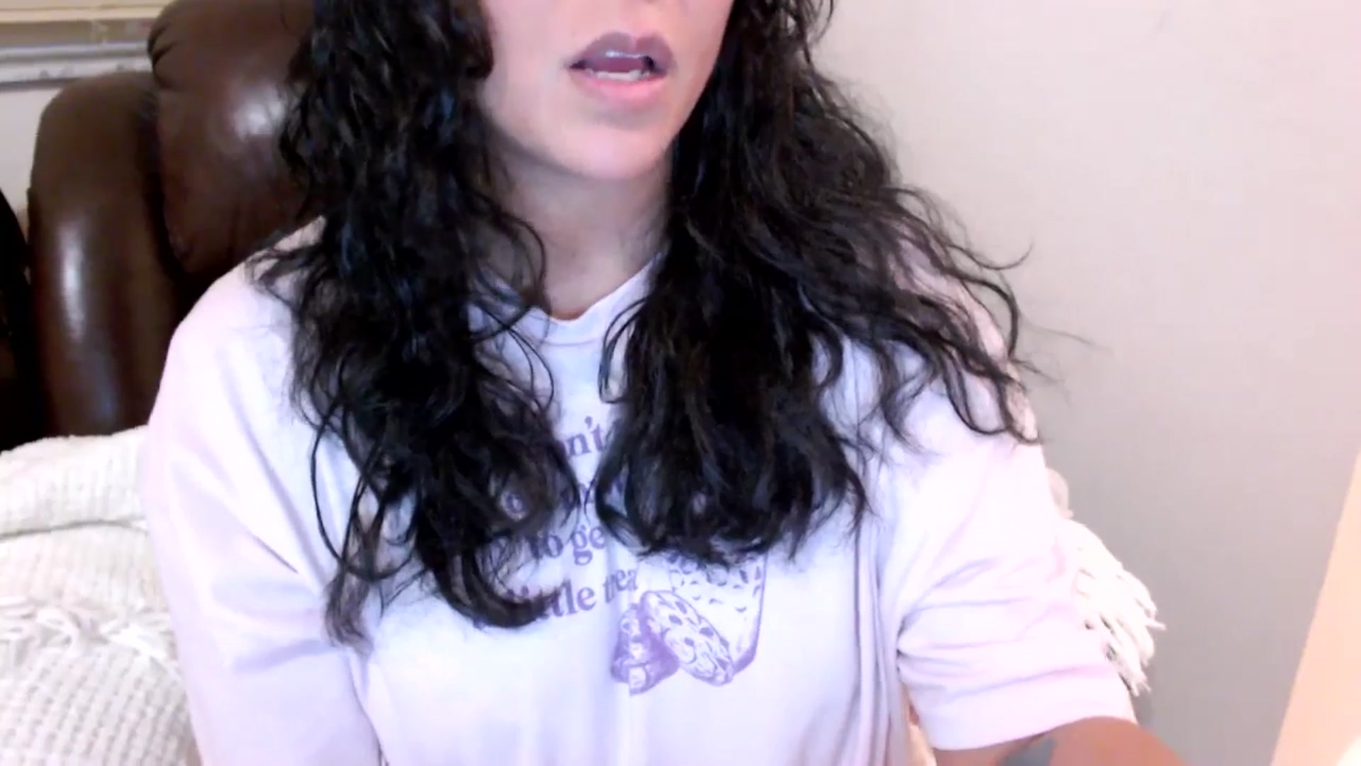 Gallery image thumbnail from MickaylaStar's myfreecams stream on, 05/26/2025, 02:46 image 6 of 20