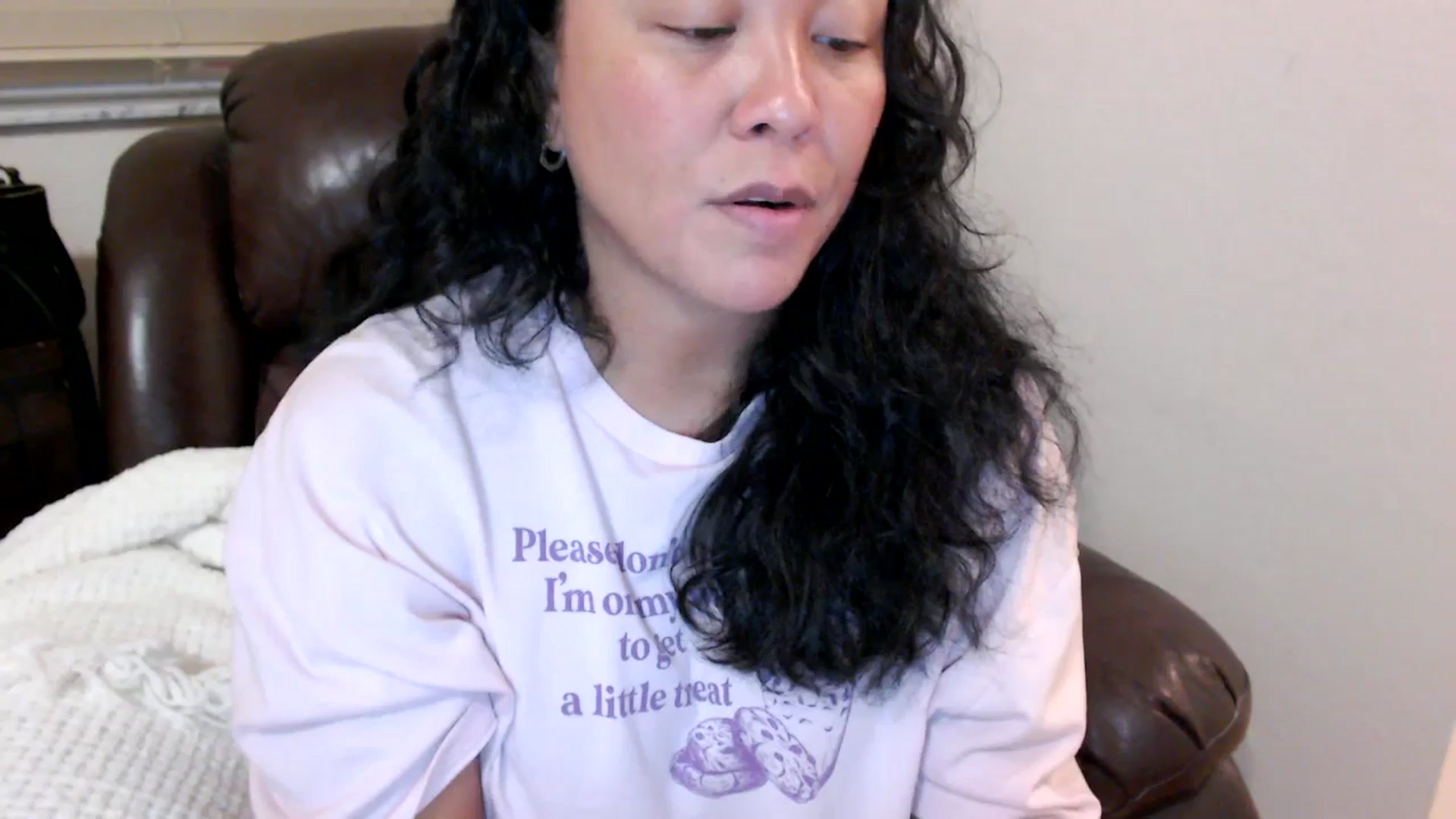 Gallery image thumbnail from MickaylaStar's myfreecams stream on, 05/26/2025, 02:46 image 20 of 20