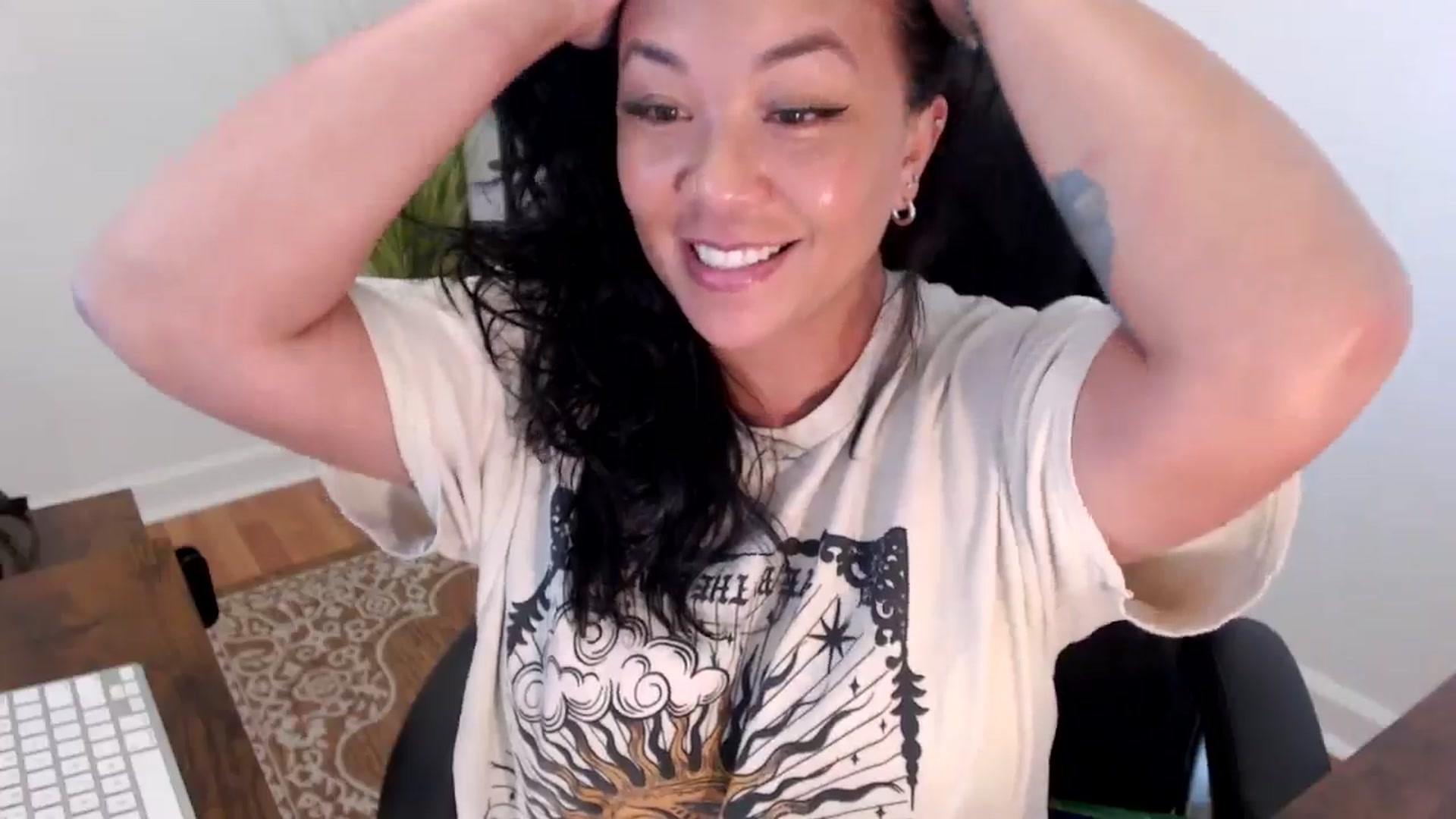 Gallery image thumbnail from MickaylaStar's myfreecams stream on, 05/28/2025, 20:01 image 2 of 20