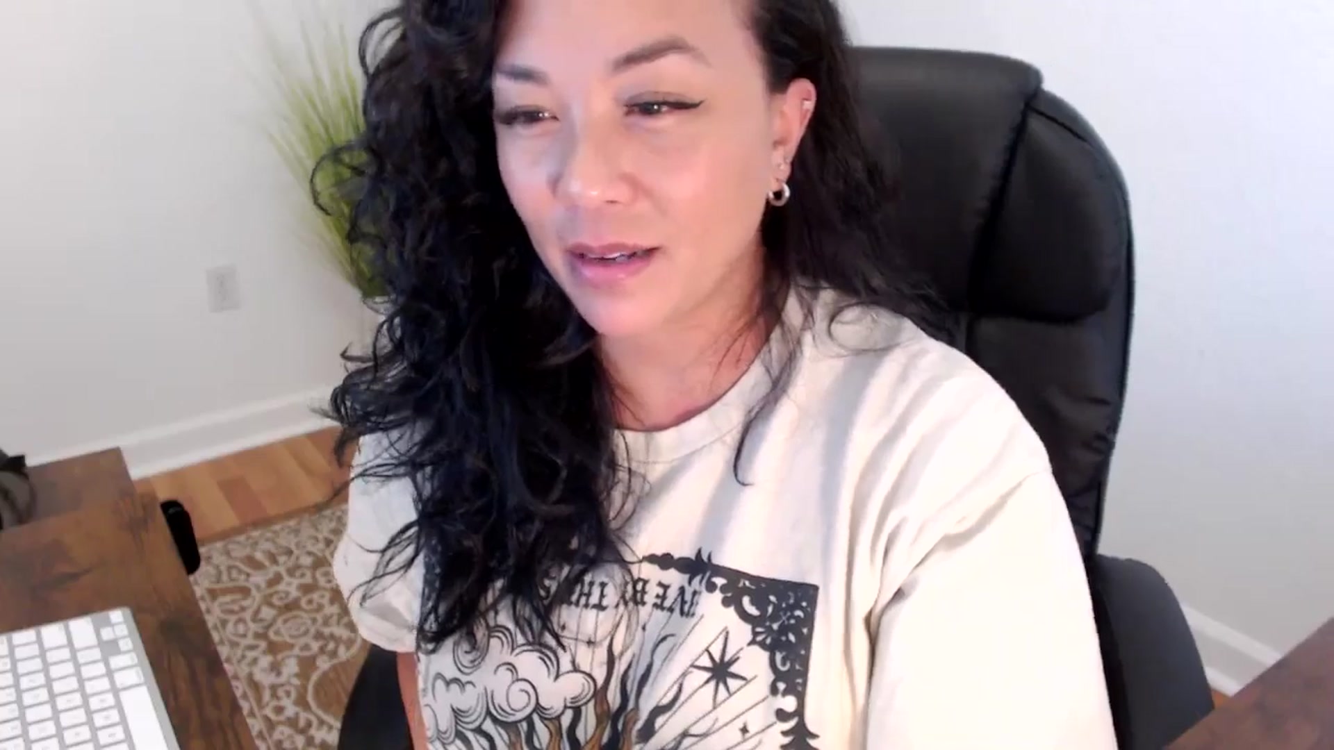 Gallery image thumbnail from MickaylaStar's myfreecams stream on, 05/28/2025, 20:01 image 8 of 20