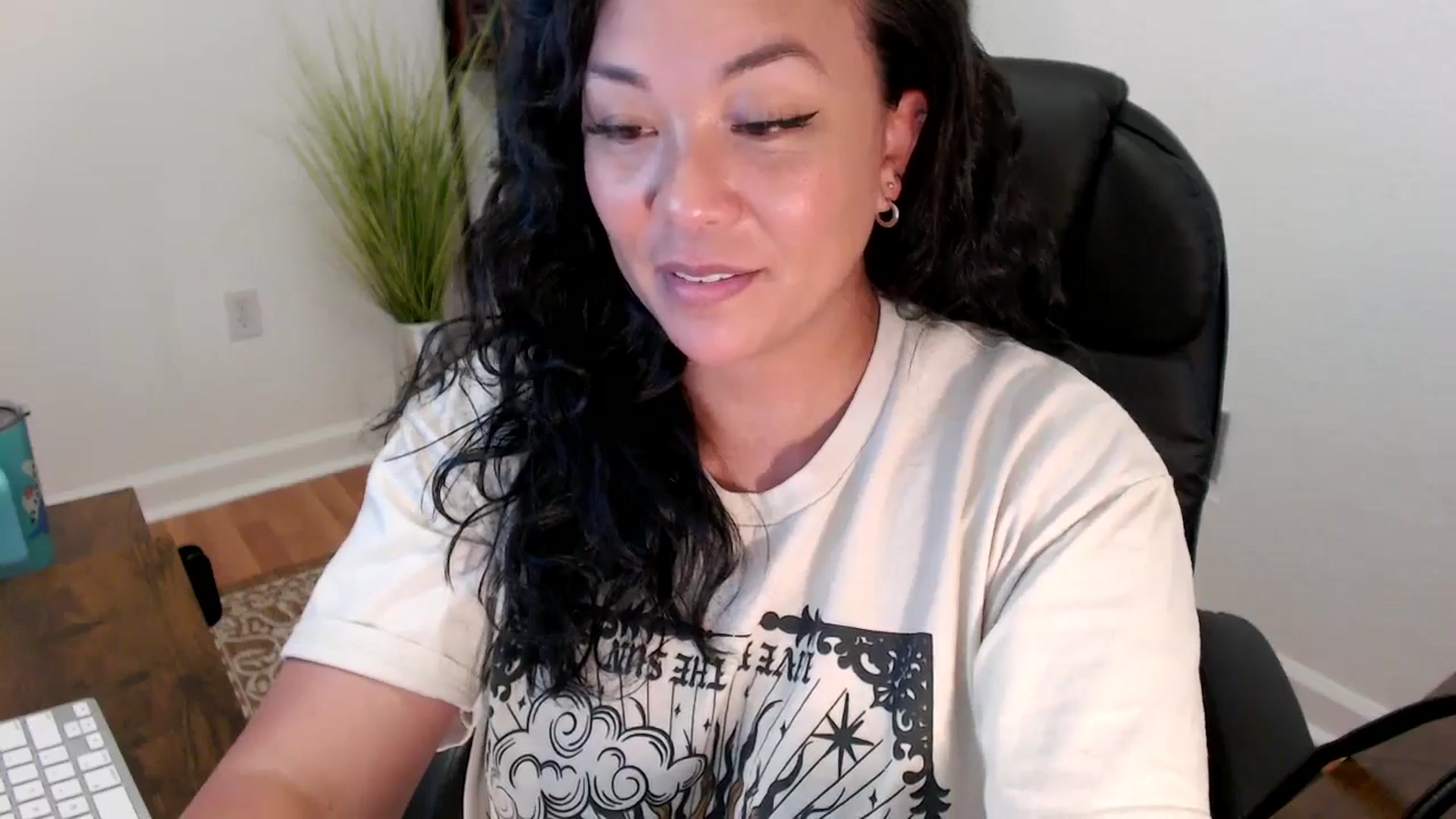 Gallery image thumbnail from MickaylaStar's myfreecams stream on, 05/28/2025, 20:47 image 13 of 20