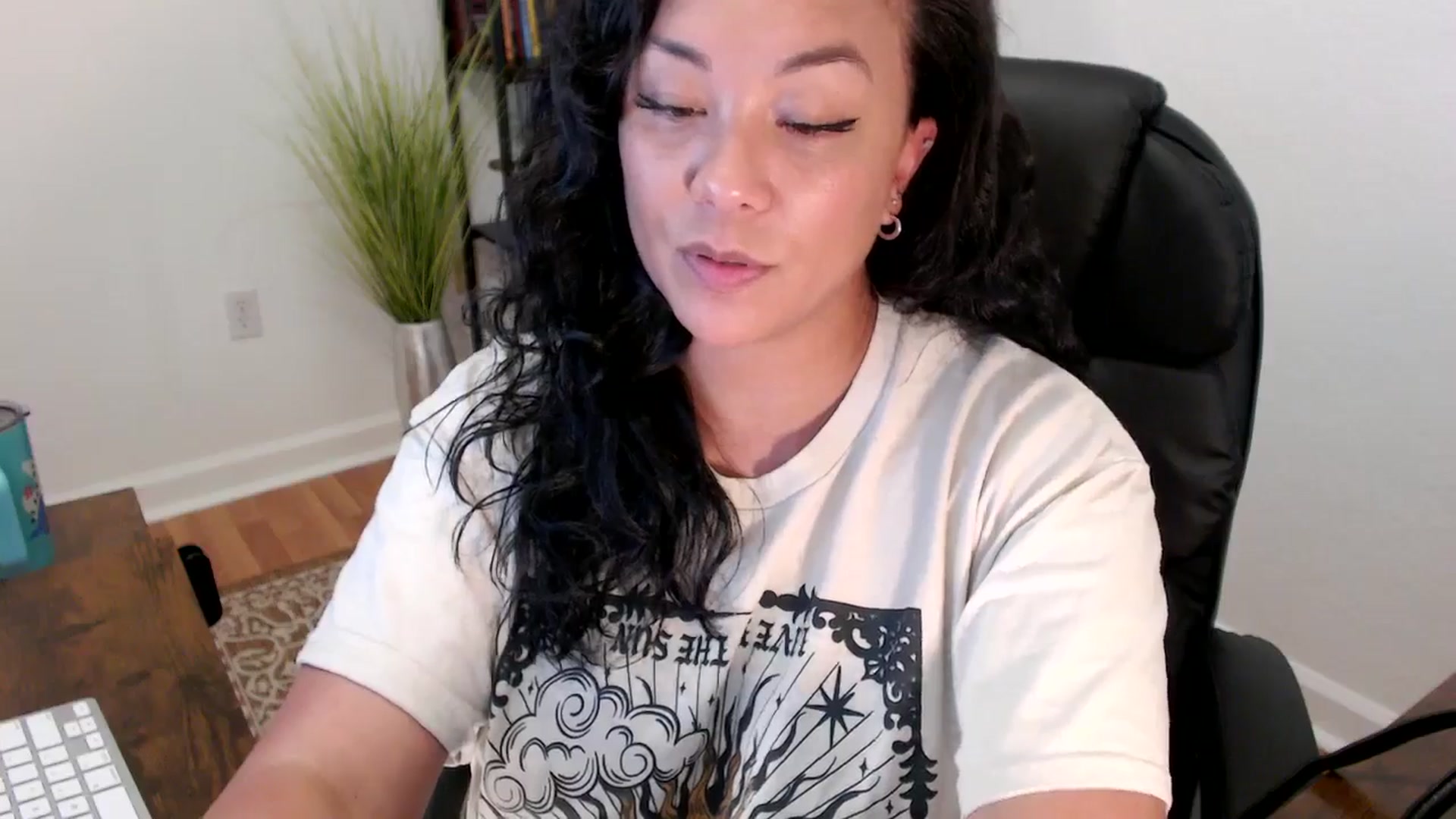 Gallery image thumbnail from MickaylaStar's myfreecams stream on, 05/28/2025, 20:47 image 16 of 20