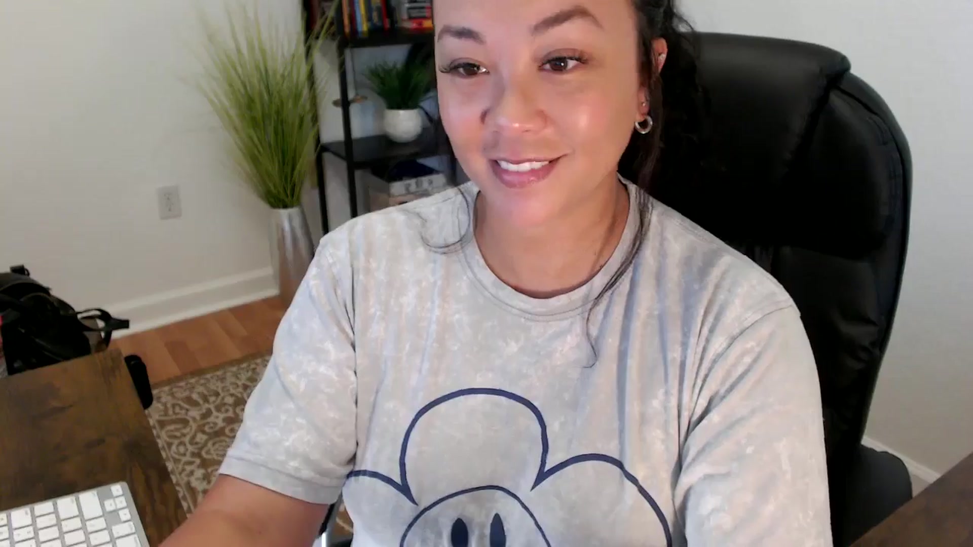 Gallery image thumbnail from MickaylaStar's myfreecams stream on, 05/30/2025, 16:54 image 10 of 20