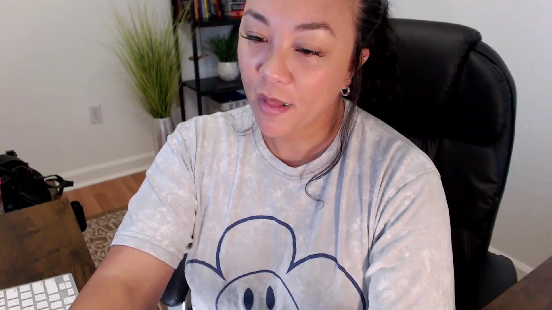 Gallery image thumbnail from MickaylaStar's myfreecams stream on, 05/30/2025, 16:54 image 11 of 20