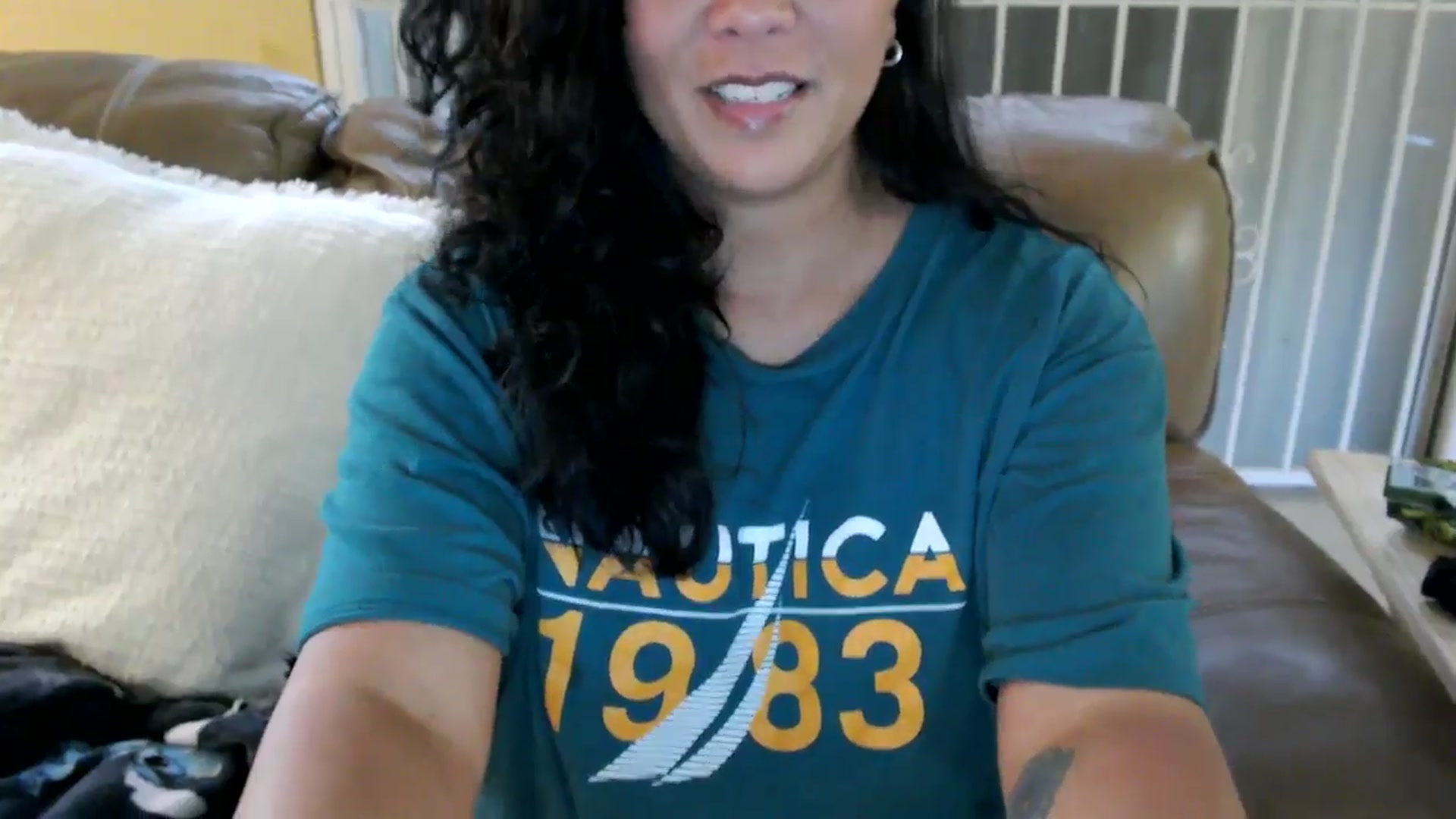 Gallery image thumbnail from MickaylaStar's myfreecams stream on, 06/01/2025, 24:02 image 6 of 20