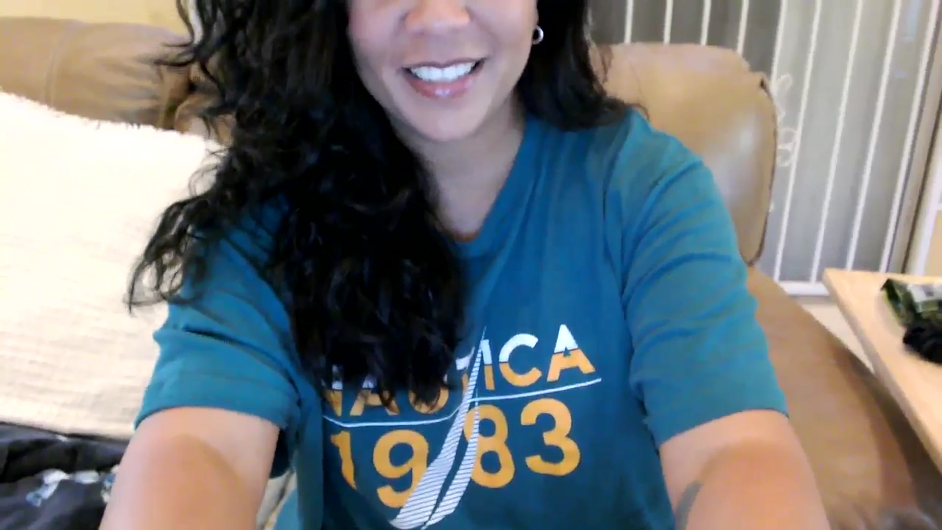 Gallery image thumbnail from MickaylaStar's myfreecams stream on, 06/01/2025, 24:02 image 16 of 20