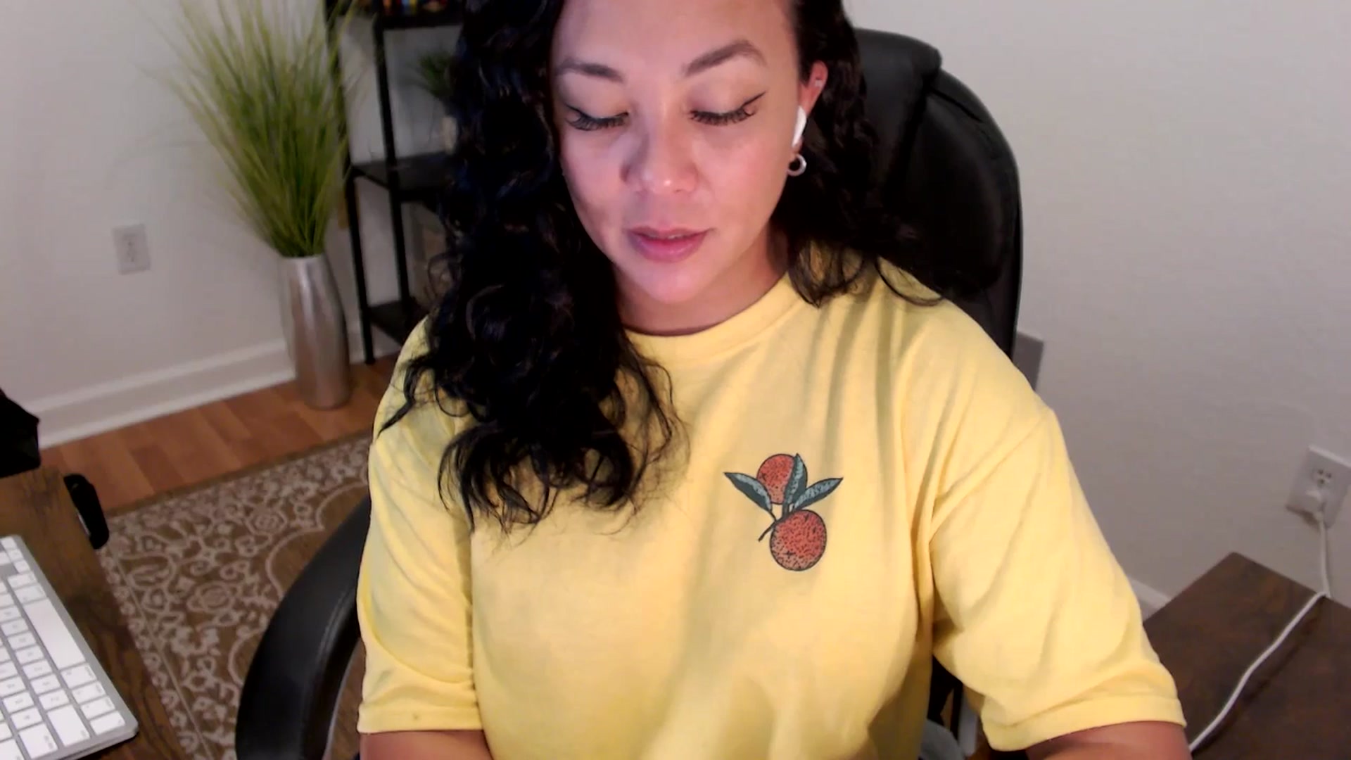 Gallery image thumbnail from MickaylaStar's myfreecams stream on, 06/02/2025, 15:55 image 18 of 20