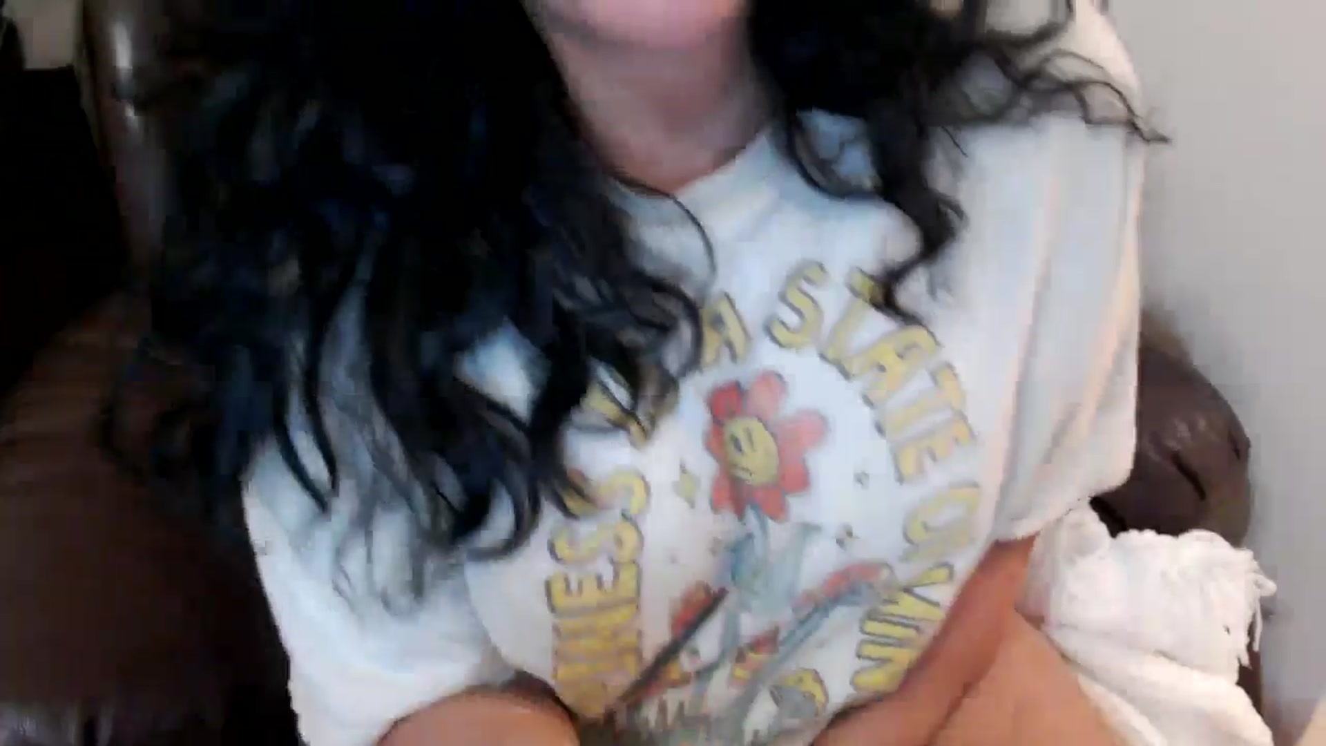 Gallery image thumbnail from MickaylaStar's myfreecams stream on, 06/03/2025, 24:03 image 12 of 20