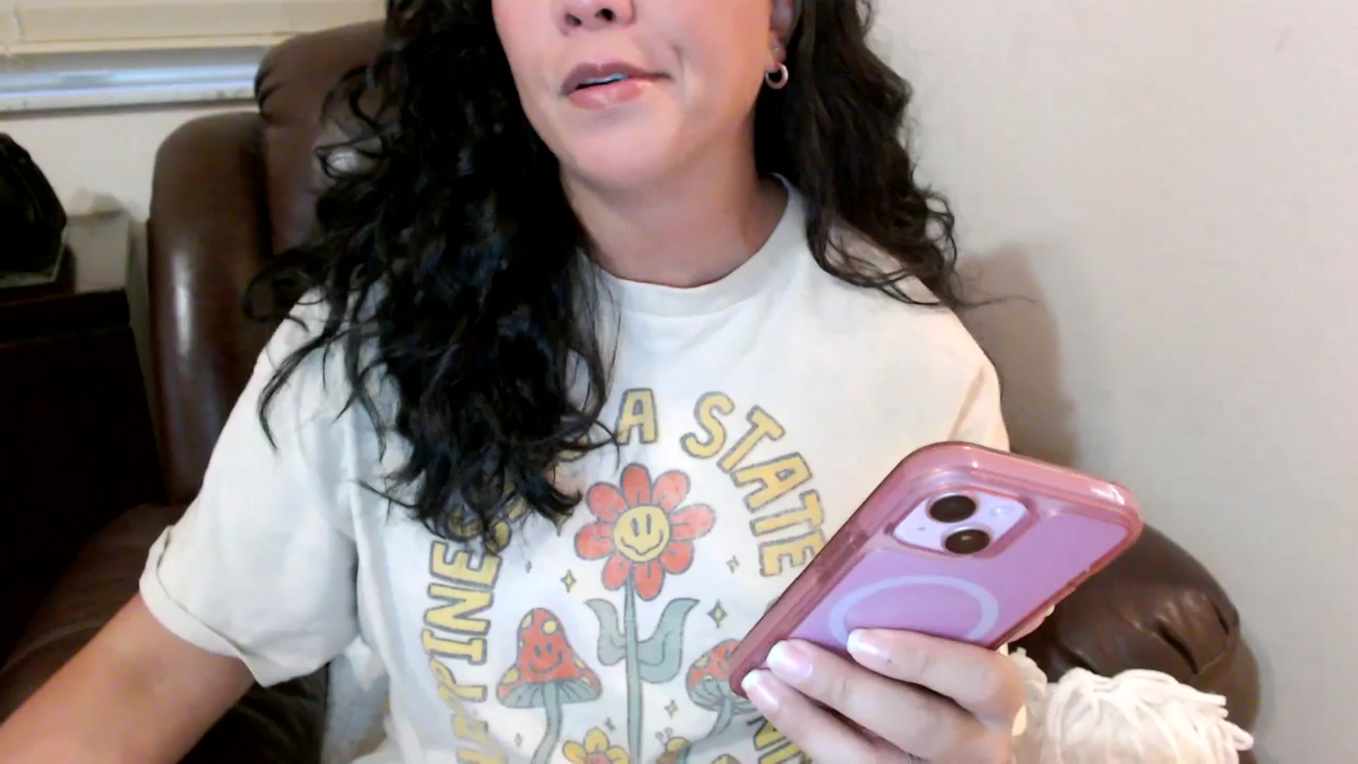 Gallery image thumbnail from MickaylaStar's myfreecams stream on, 06/03/2025, 24:03 image 2 of 20