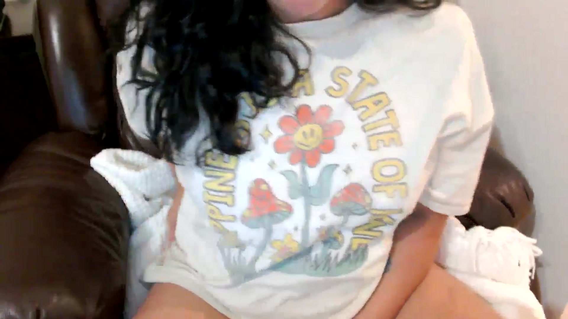 Gallery image thumbnail from MickaylaStar's myfreecams stream on, 06/03/2025, 24:03 image 9 of 20