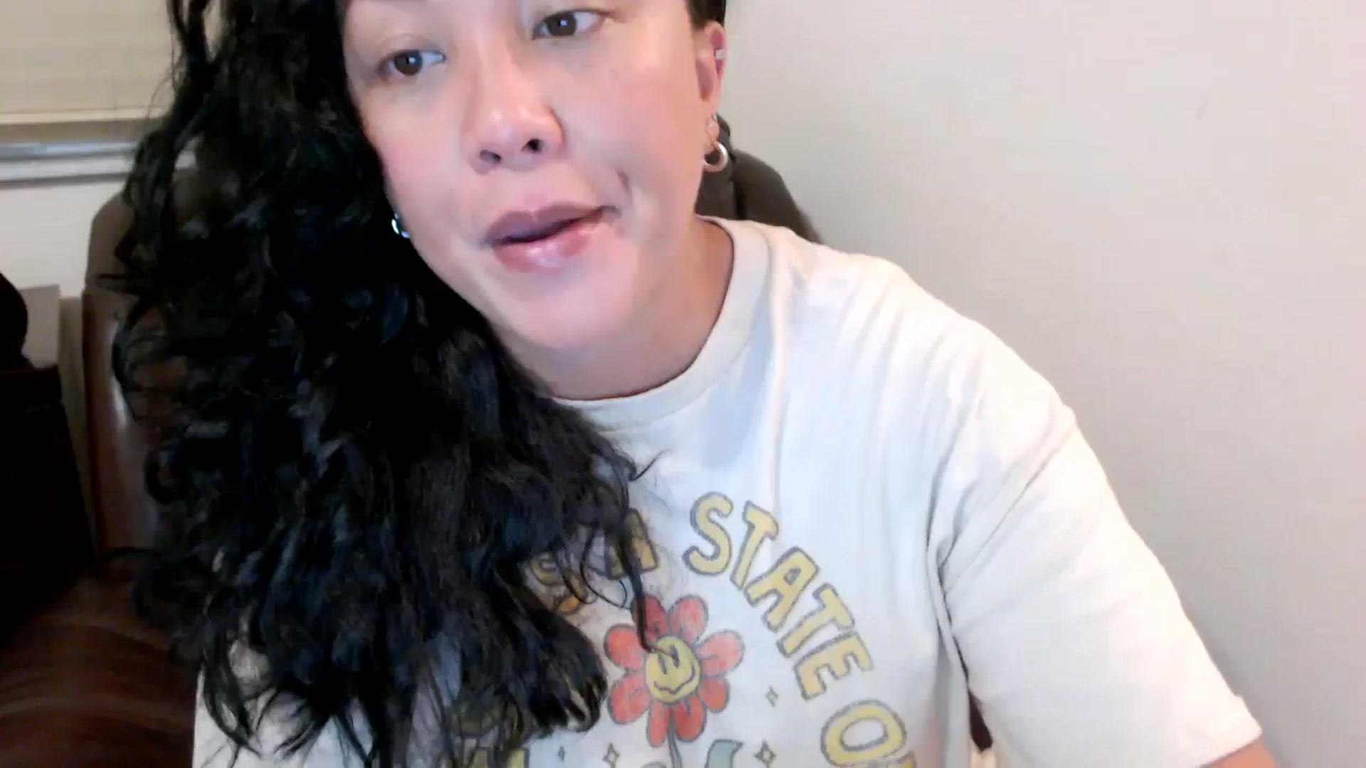 Gallery image thumbnail from MickaylaStar's myfreecams stream on, 06/03/2025, 01:07 image 1 of 20