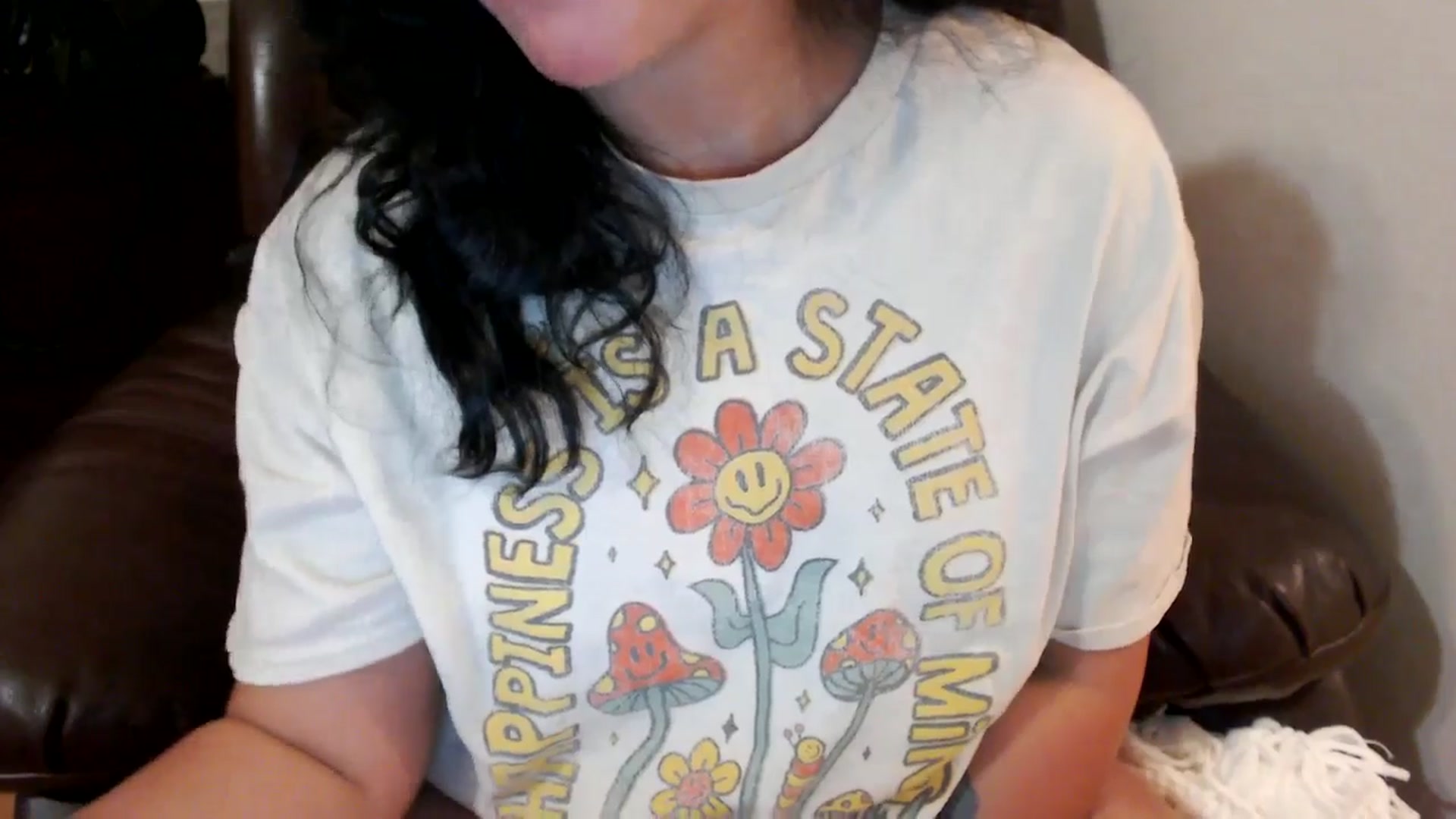 Gallery image thumbnail from MickaylaStar's myfreecams stream on, 06/03/2025, 01:07 image 10 of 20