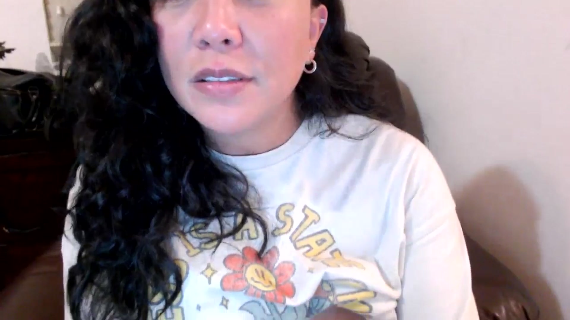 Gallery image thumbnail from MickaylaStar's myfreecams stream on, 06/03/2025, 01:07 image 14 of 20