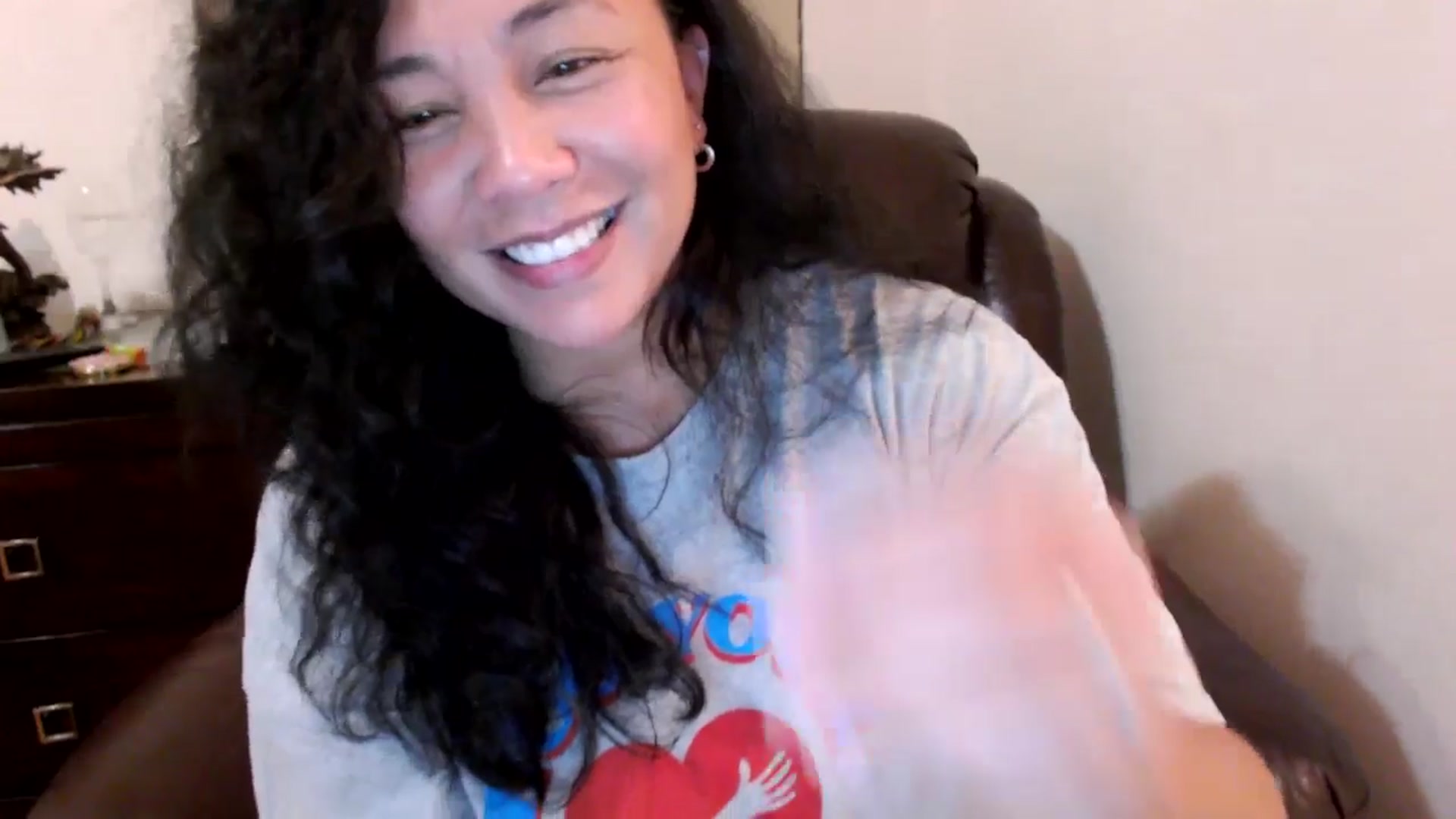 Gallery image thumbnail from MickaylaStar's myfreecams stream on, 06/04/2025, 03:54 image 19 of 20