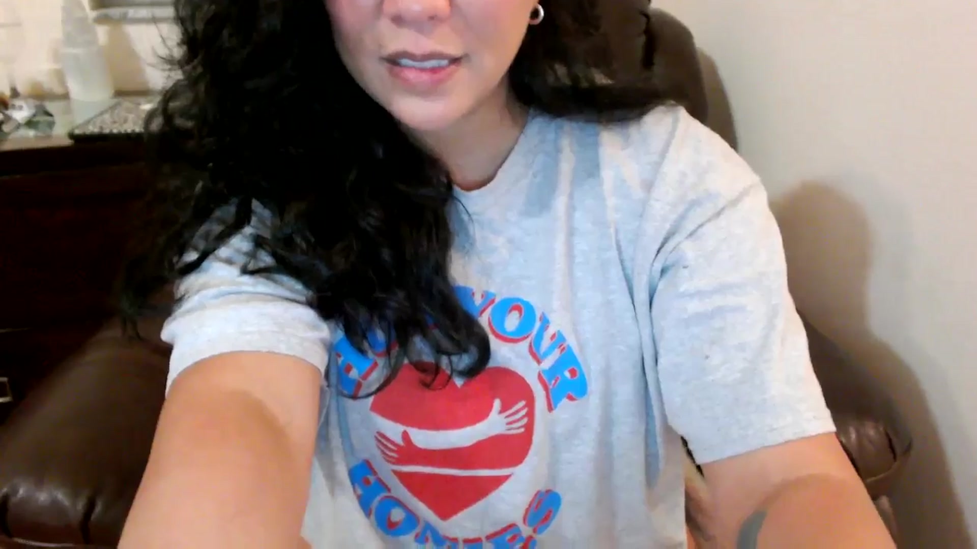 Gallery image thumbnail from MickaylaStar's myfreecams stream on, 06/04/2025, 03:54 image 2 of 20
