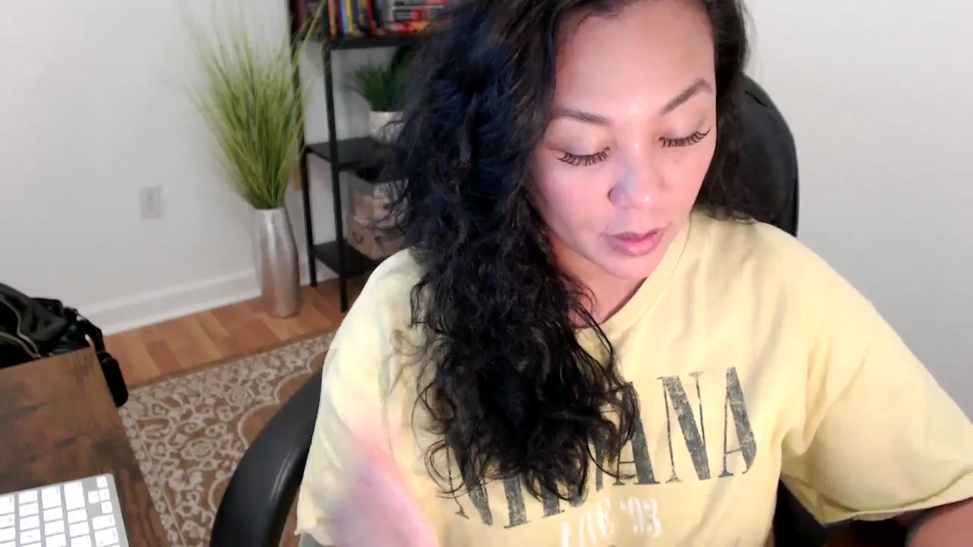 Gallery image thumbnail from MickaylaStar's myfreecams stream on, 06/04/2025, 19:51 image 2 of 20