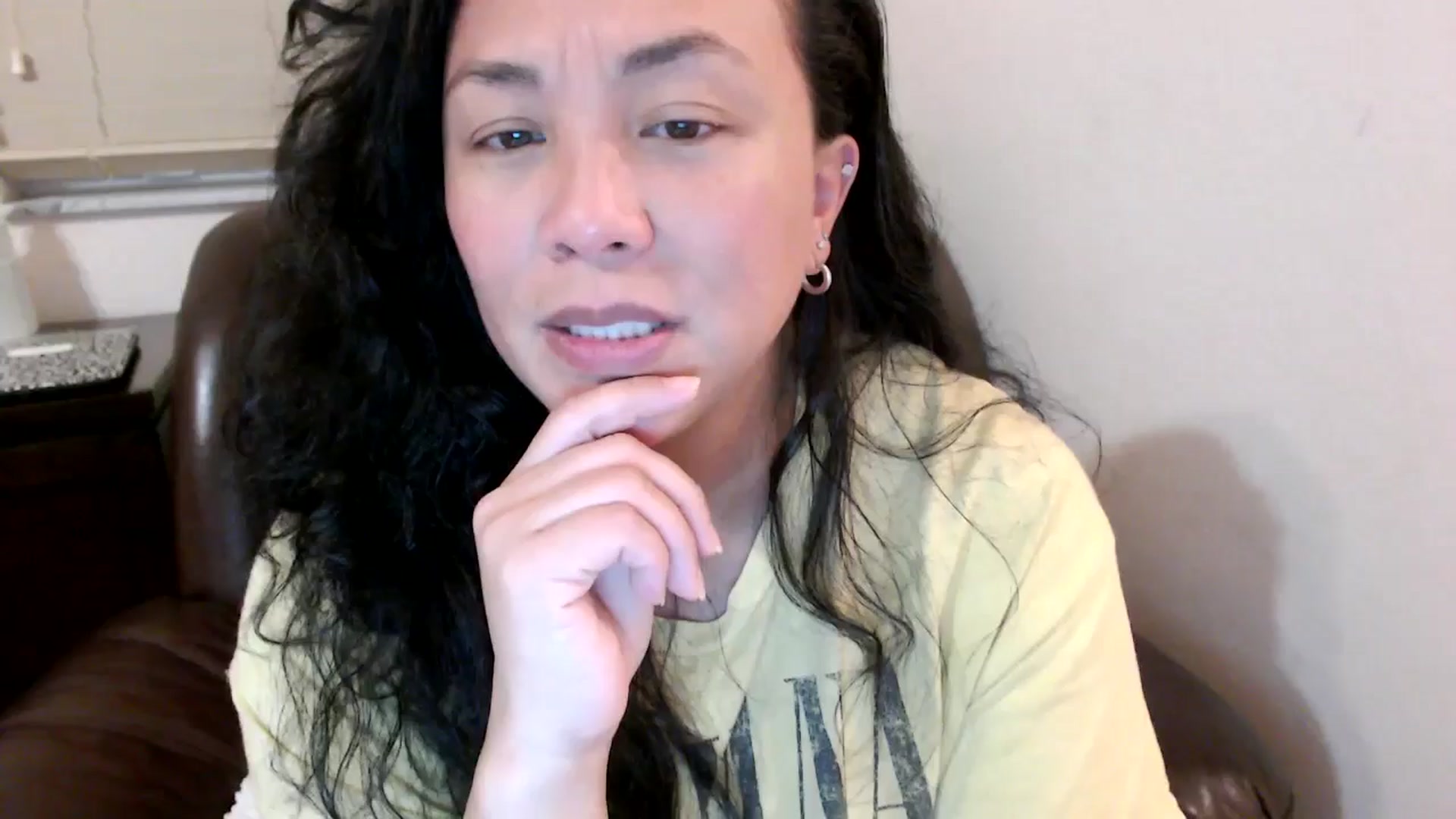 Gallery image thumbnail from MickaylaStar's myfreecams stream on, 06/05/2025, 02:18 image 1 of 20