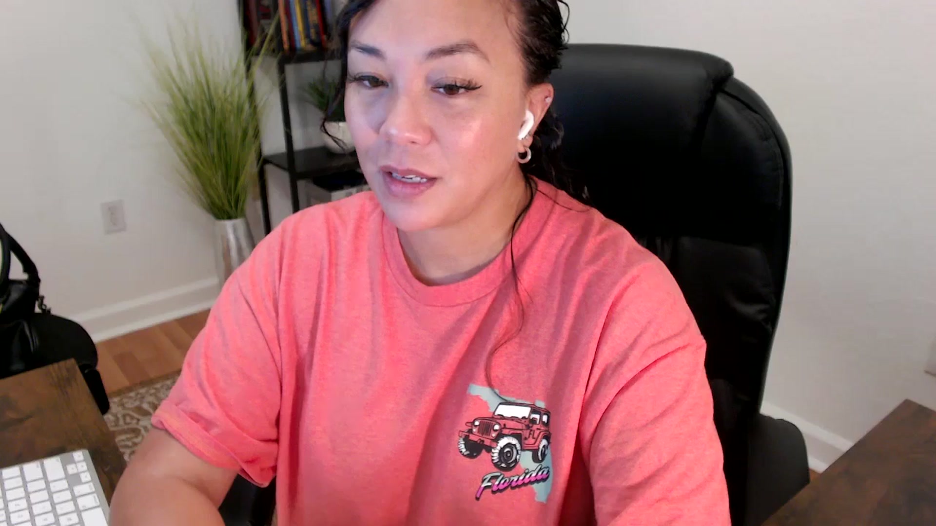 Gallery image thumbnail from MickaylaStar's myfreecams stream on, 06/05/2025, 15:47 image 19 of 20