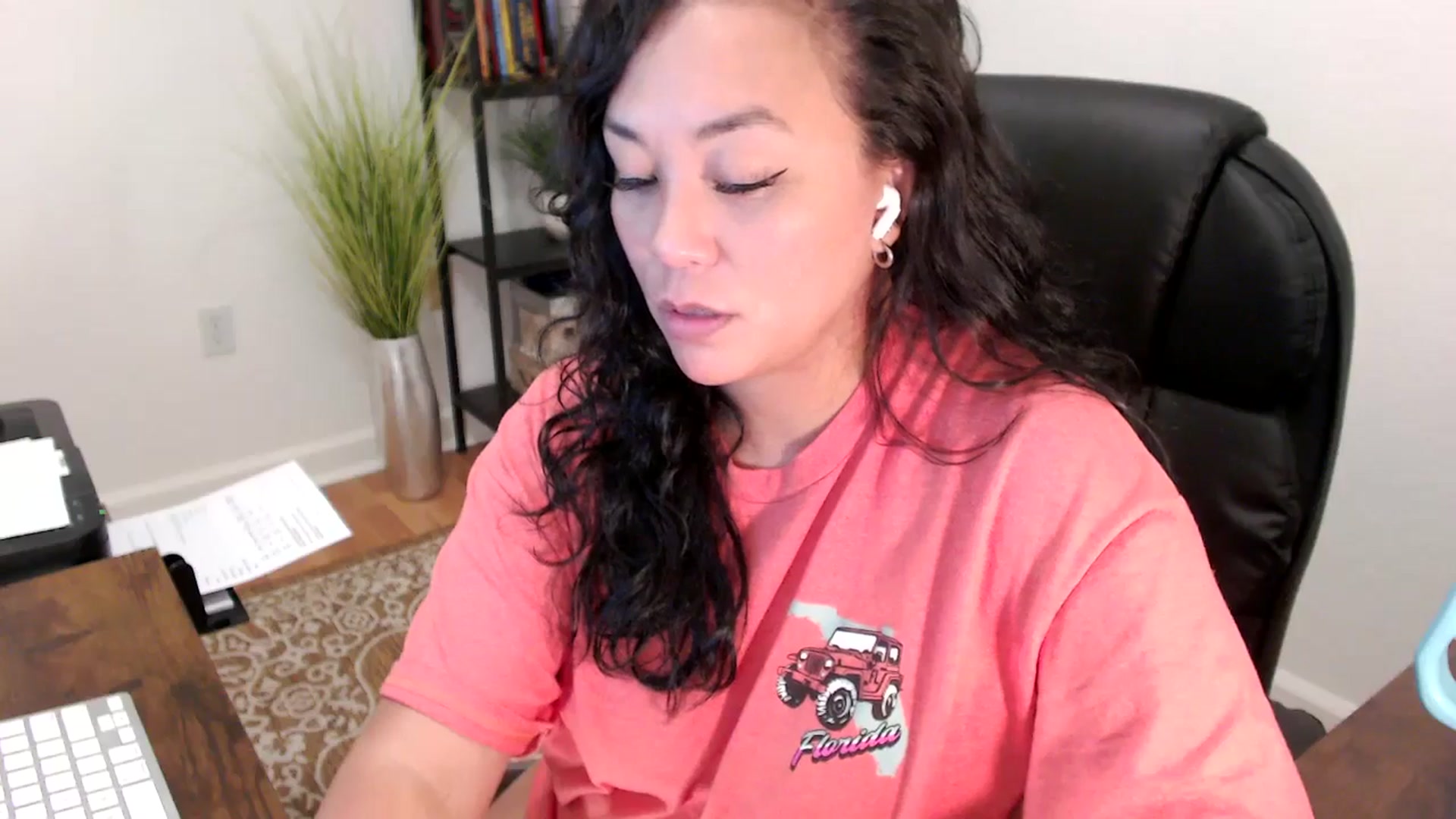 Gallery image thumbnail from MickaylaStar's myfreecams stream on, 06/05/2025, 18:40 image 20 of 20
