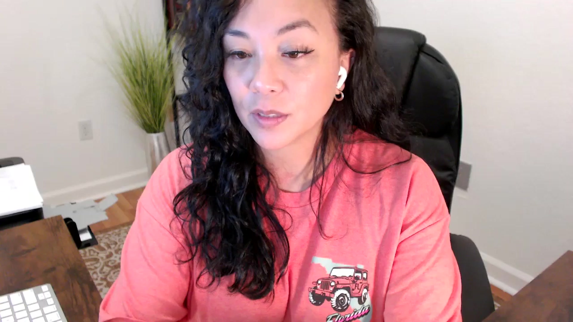 Gallery image thumbnail from MickaylaStar's myfreecams stream on, 06/05/2025, 20:05 image 9 of 20