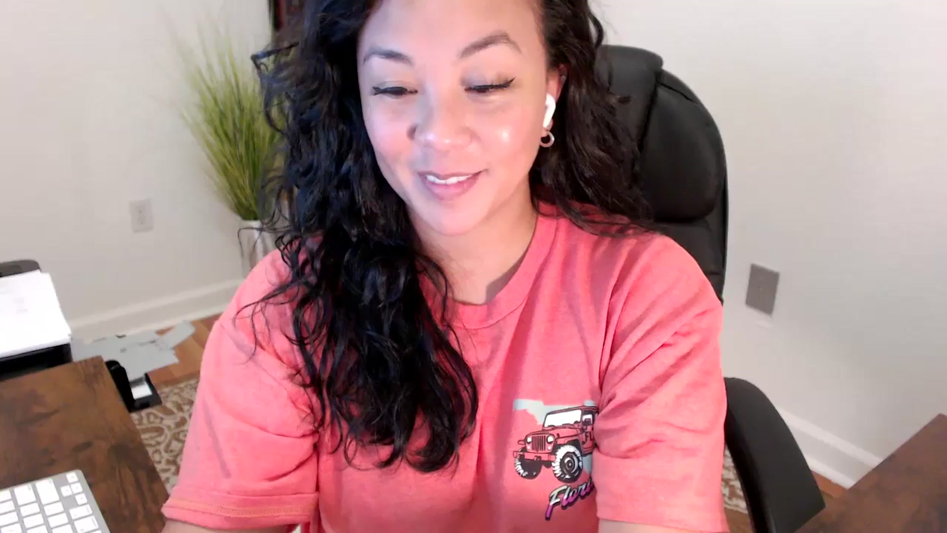 Gallery image thumbnail from MickaylaStar's myfreecams stream on, 06/05/2025, 20:20 image 15 of 20