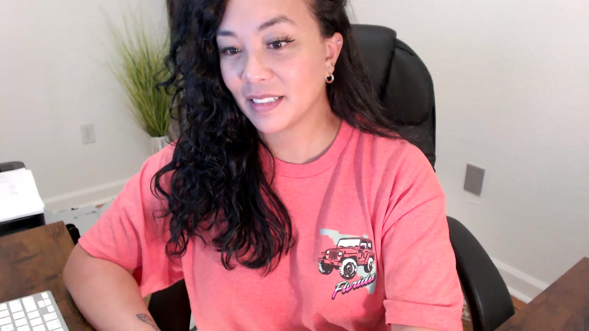 Gallery image thumbnail from MickaylaStar's myfreecams stream on, 06/05/2025, 21:39 image 6 of 20