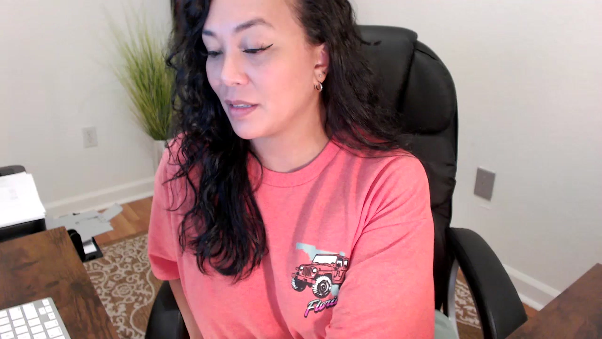 Gallery image thumbnail from MickaylaStar's myfreecams stream on, 06/05/2025, 21:39 image 4 of 20