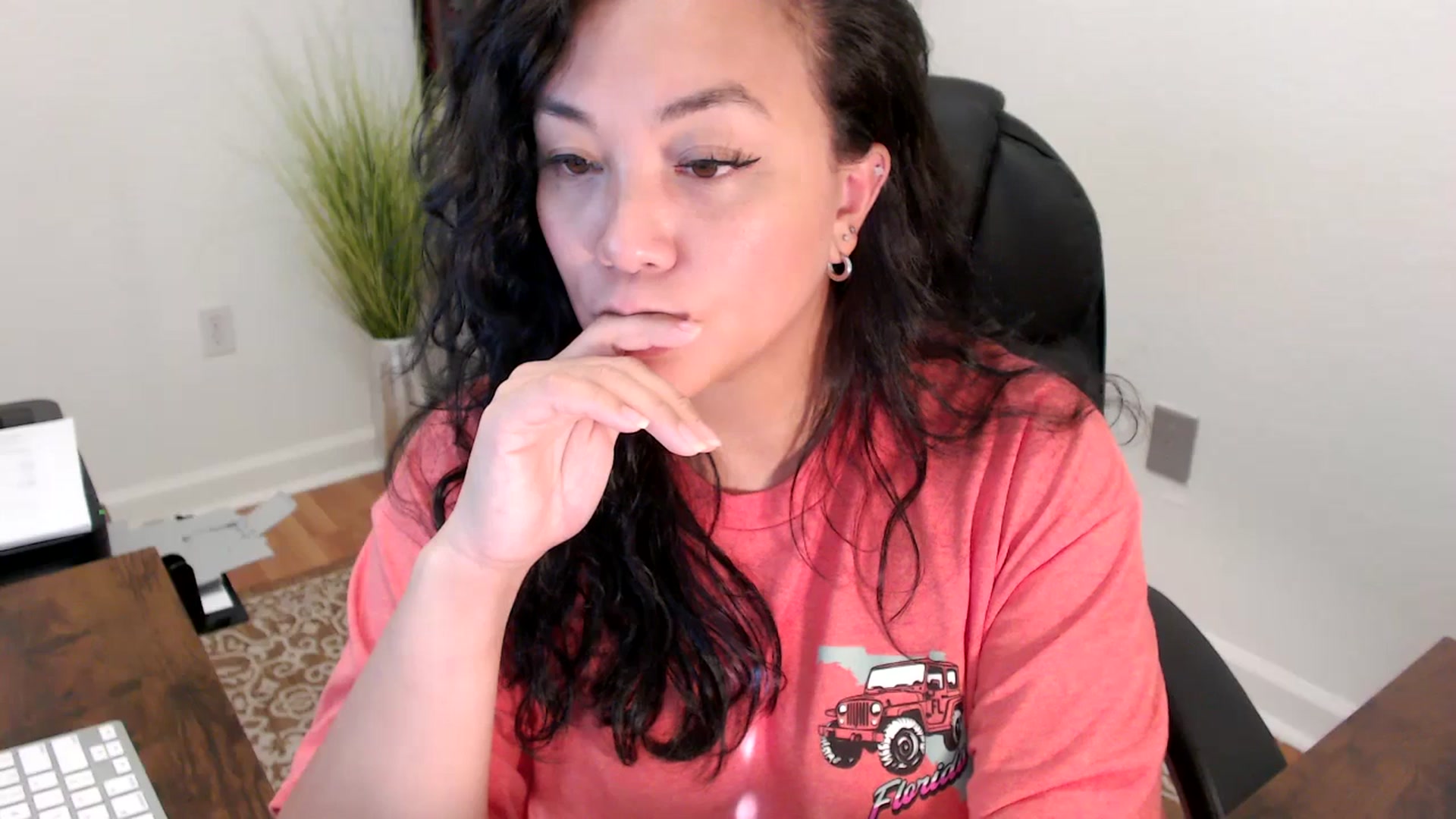 Gallery image thumbnail from MickaylaStar's myfreecams stream on, 06/05/2025, 21:39 image 20 of 20