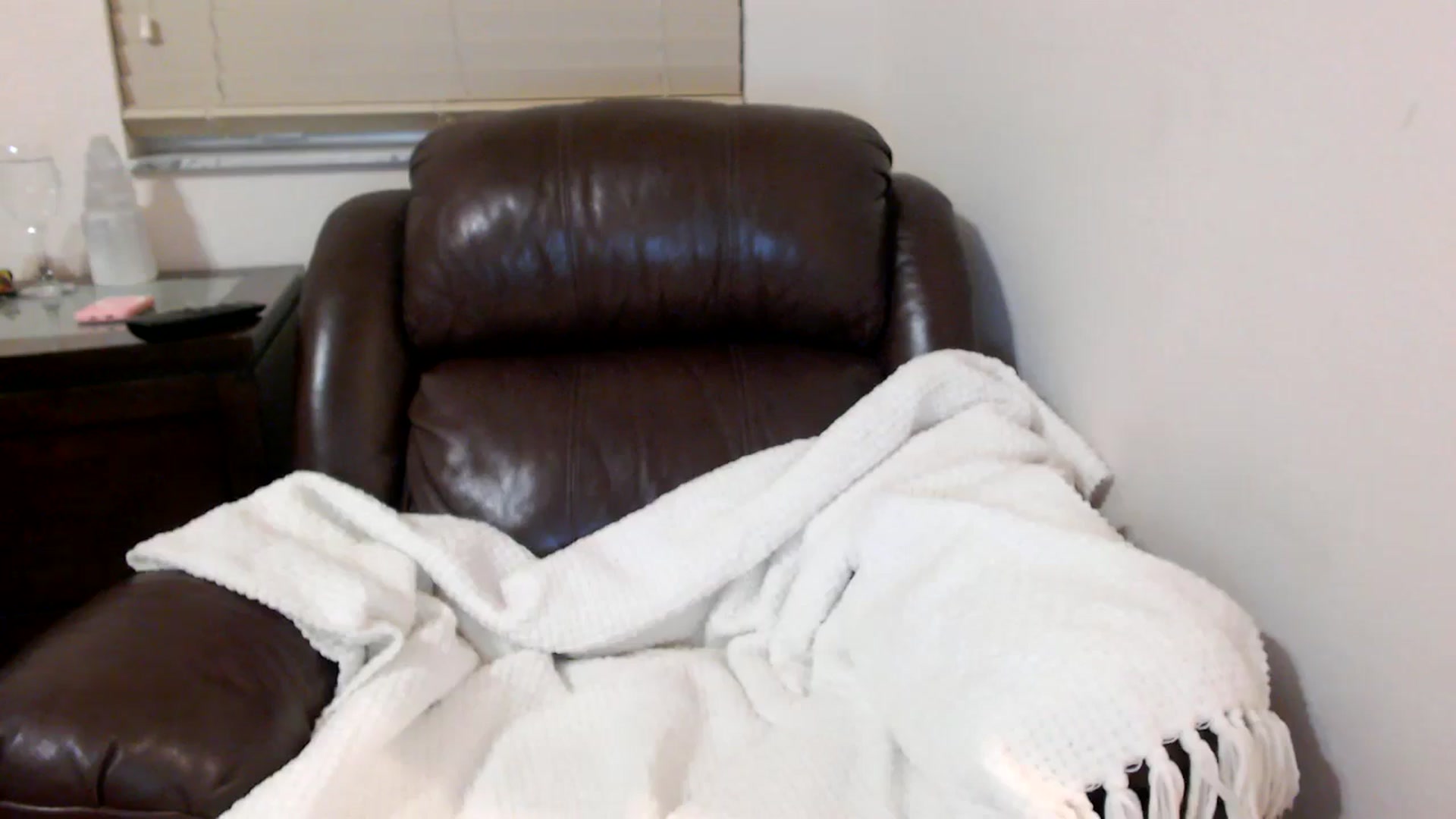 Gallery image thumbnail from MickaylaStar's myfreecams stream on, 06/06/2025, 02:35 image 18 of 20